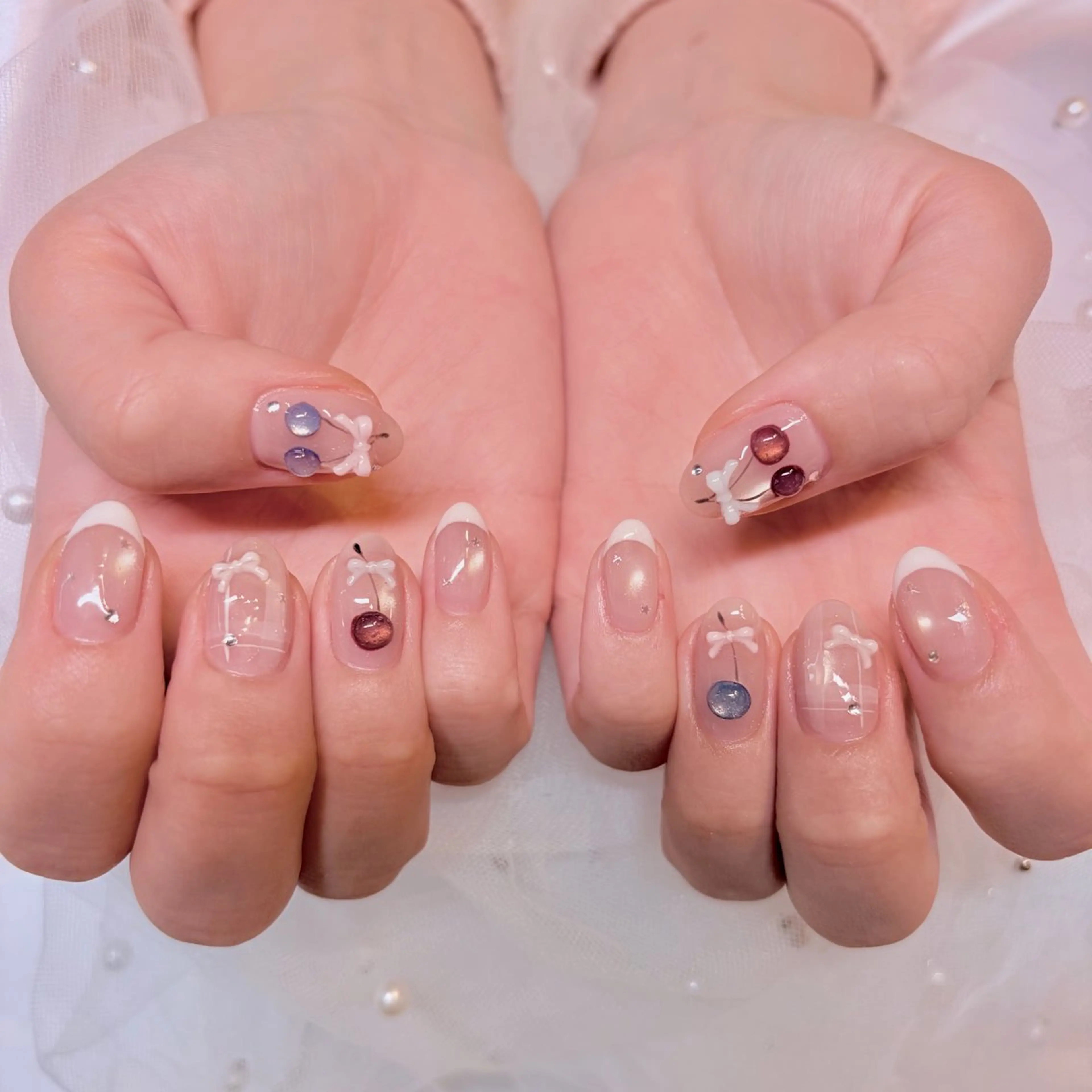 ネイル ガーリー ハンドネイル nail salon e'mu💐のネイルデザイン