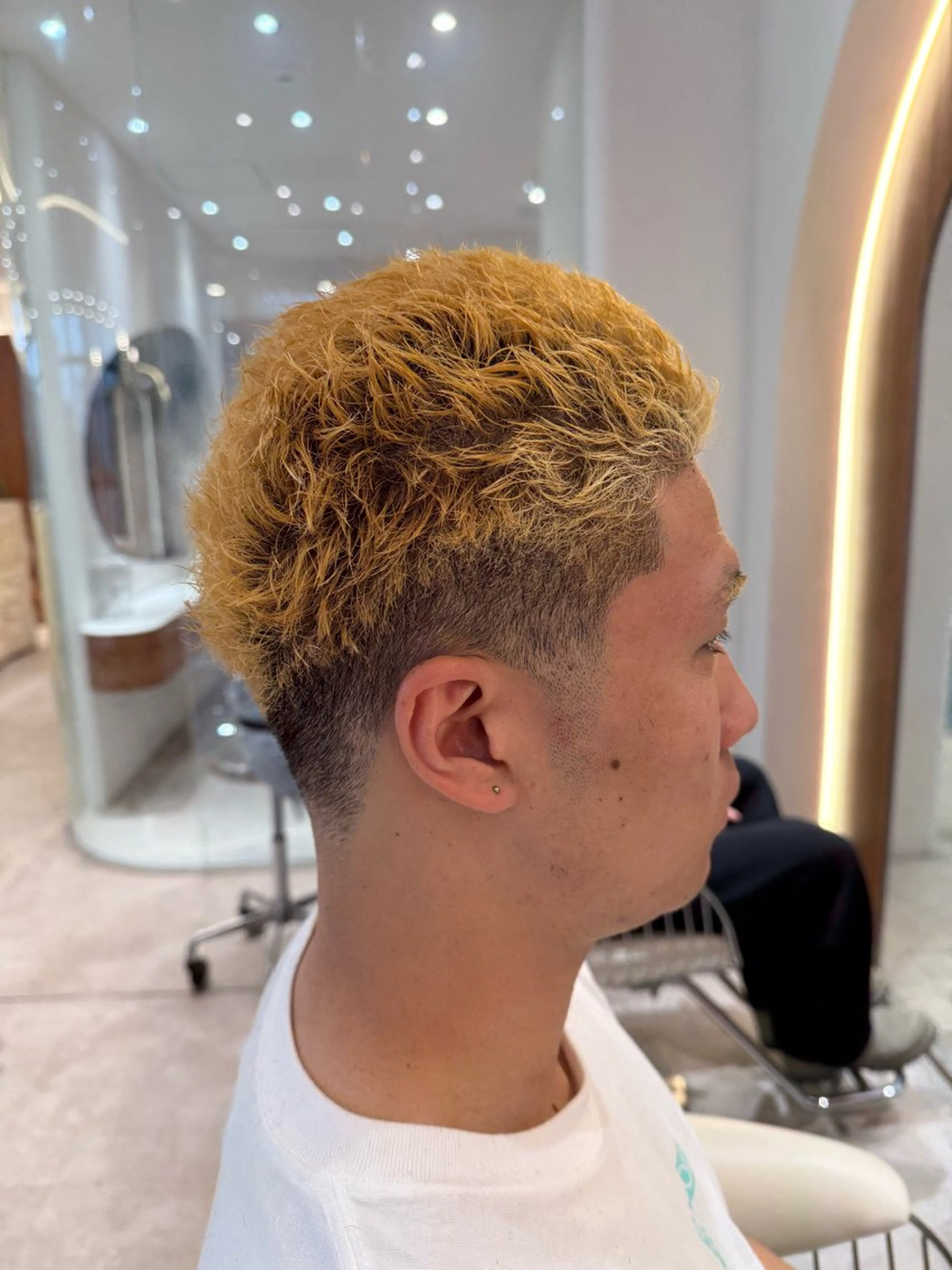 メンズ フェードカット 刈り上げ カット ヘアカラー トリートメント 渋谷美容師💇相澤 蓮のヘアスタイル