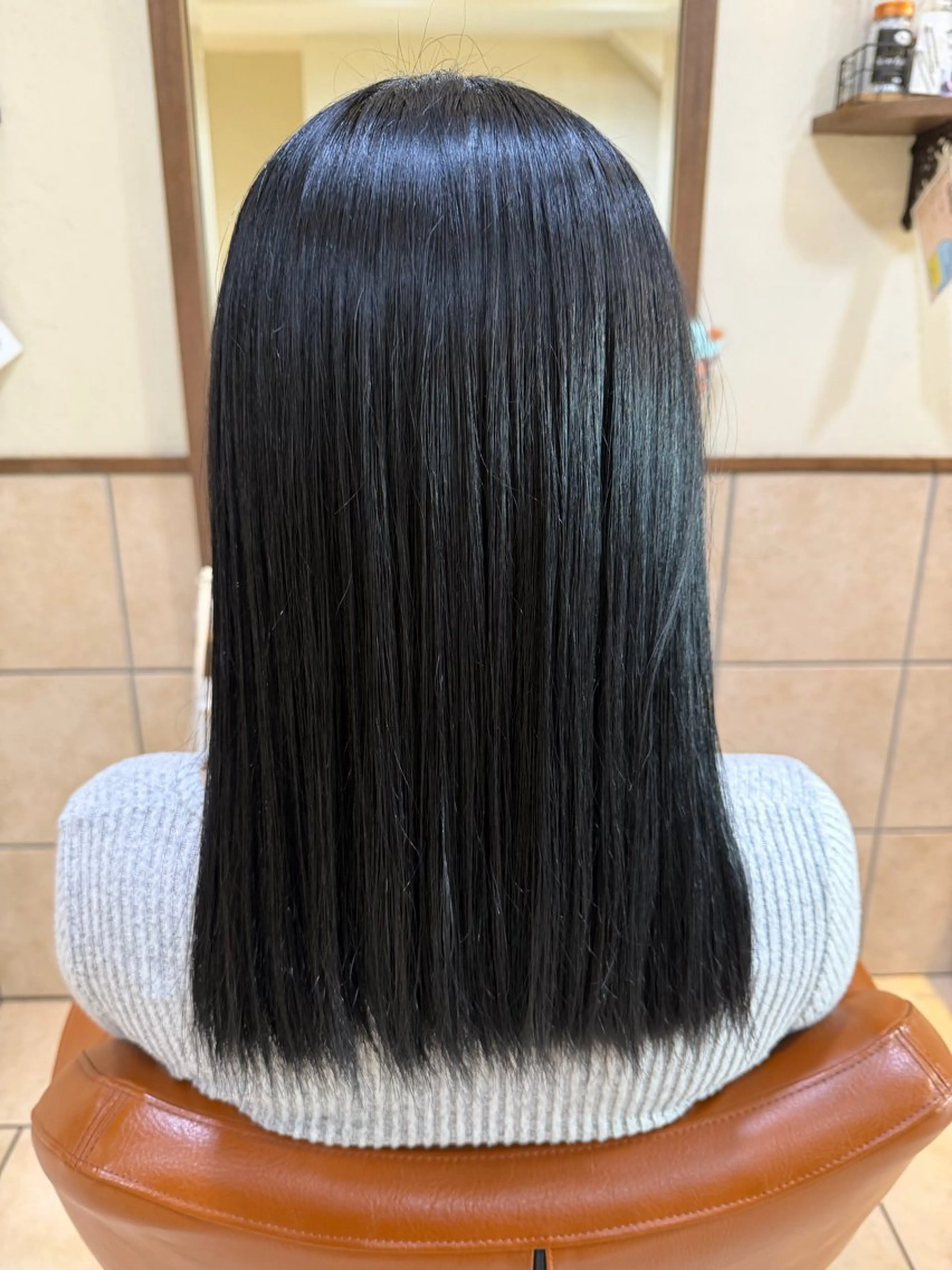 ミディアム カラー ヘアカラー トリートメント 井上 琉菜のヘアスタイル