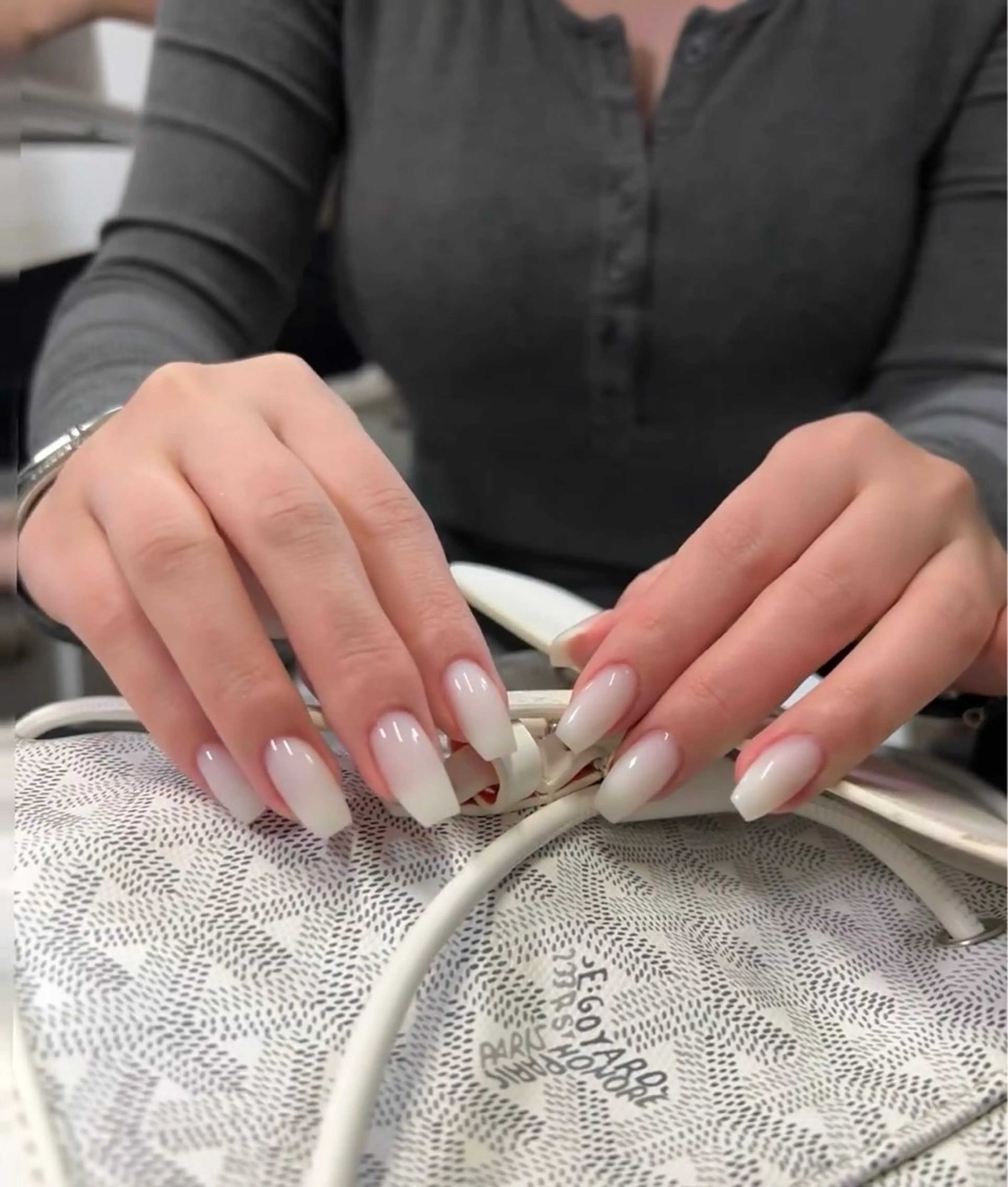 ネイル フラワーネイル フレンチネイル ジェルネイル ガラスフレンチ ハート ハンドネイル BabyYouMi nailのネイルデザイン