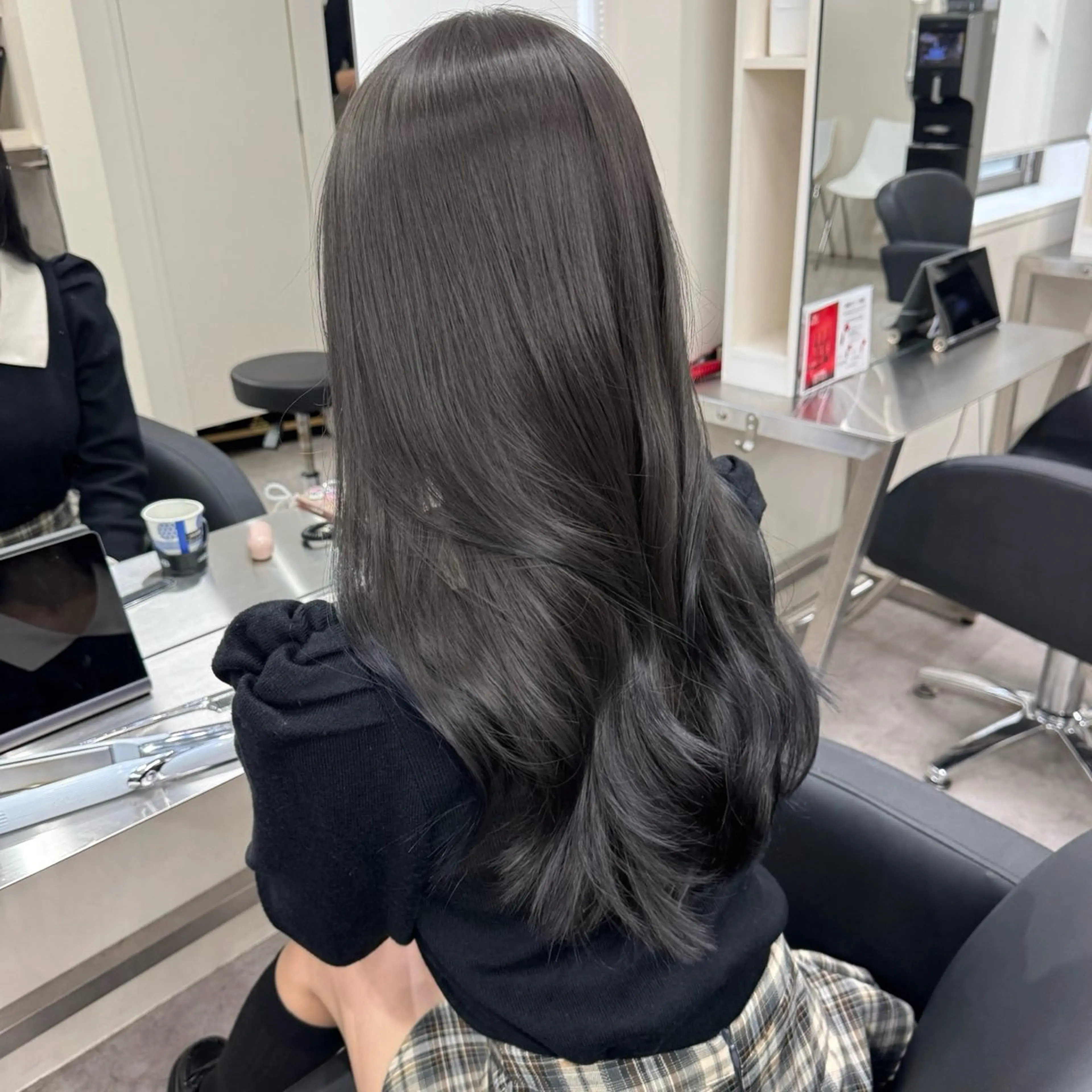 ロング カラー カット ヘアカラー トリートメント 🎀レイヤー×透明感 ×髪質改善🎀米田のヘアスタイル