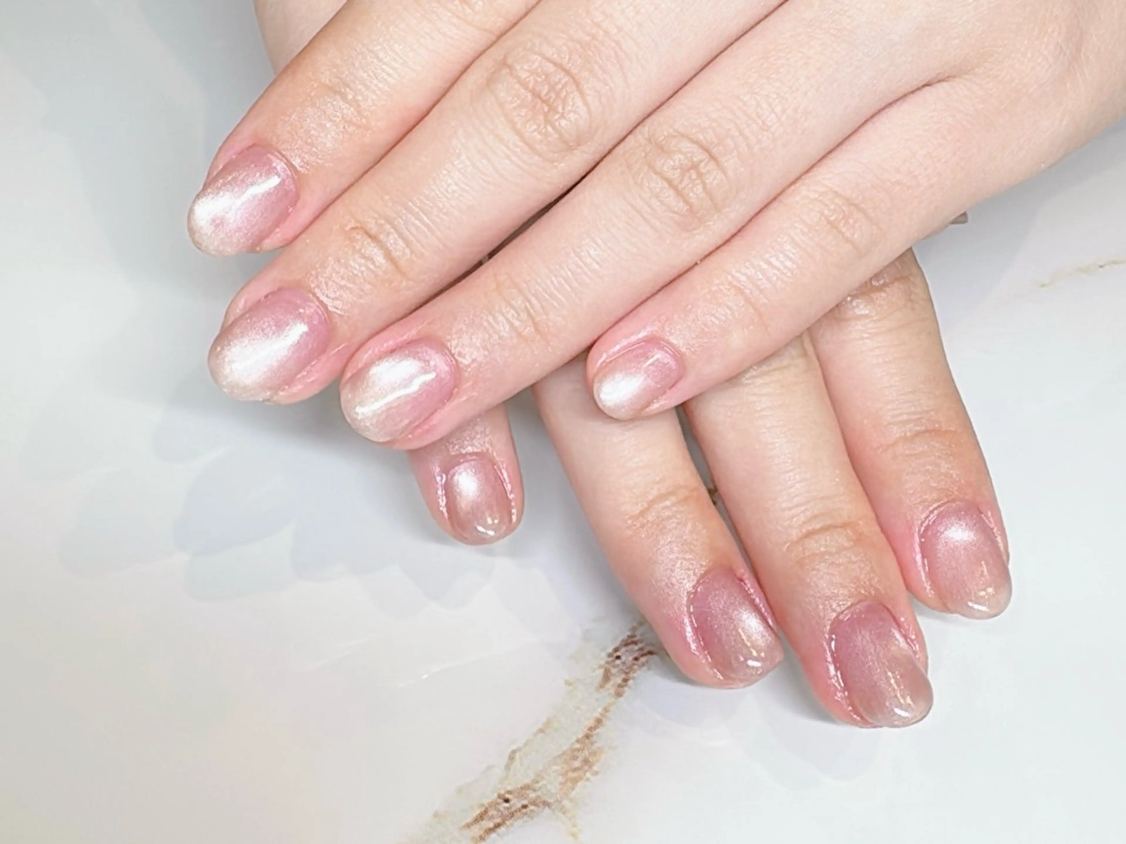 ネイル マグネットネイル オフィスネイル maisonANZU SATOMIのネイルデザイン