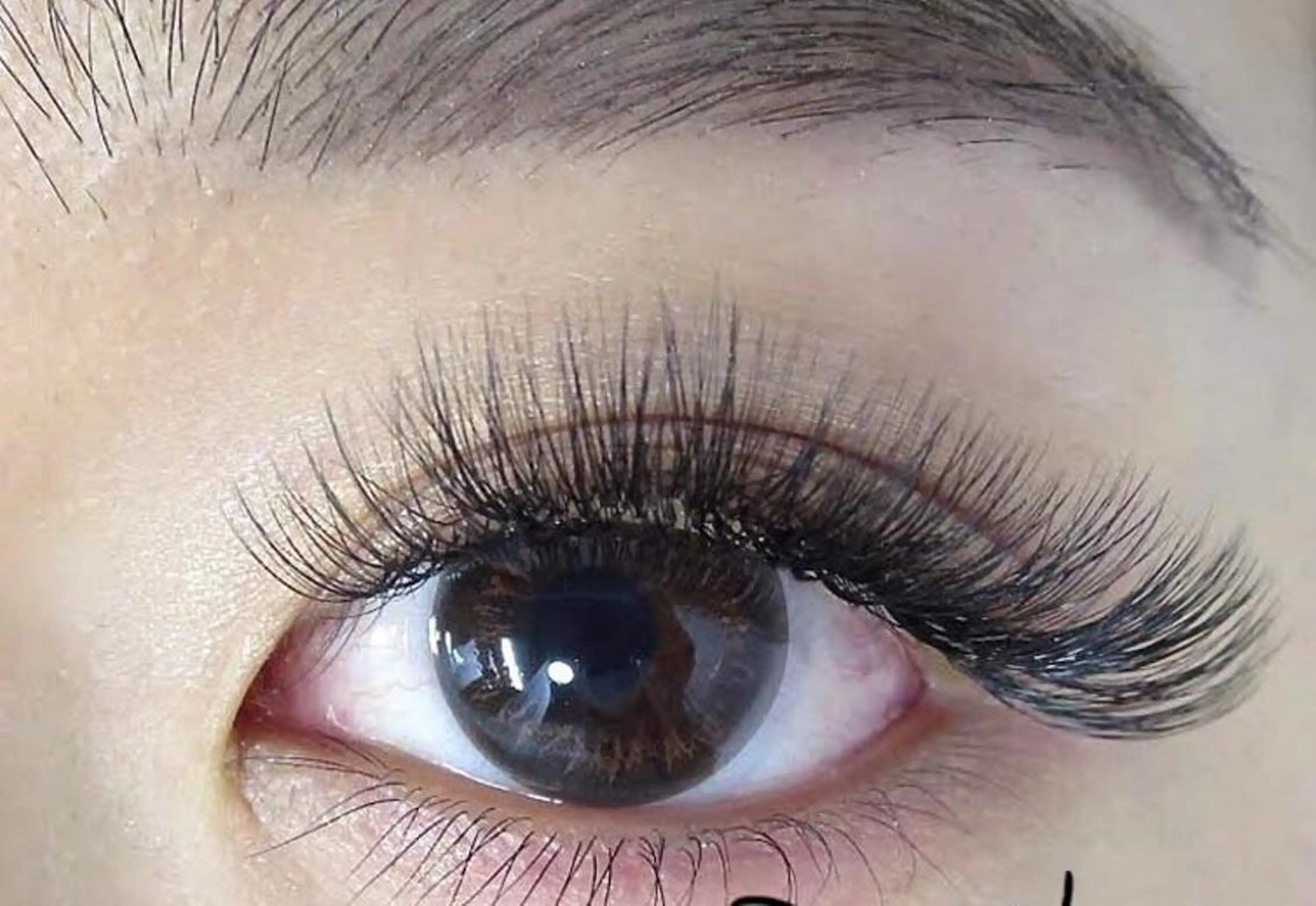 マツエク・マツパ ボリュームラッシュ センター南 eclatのネイルデザイン