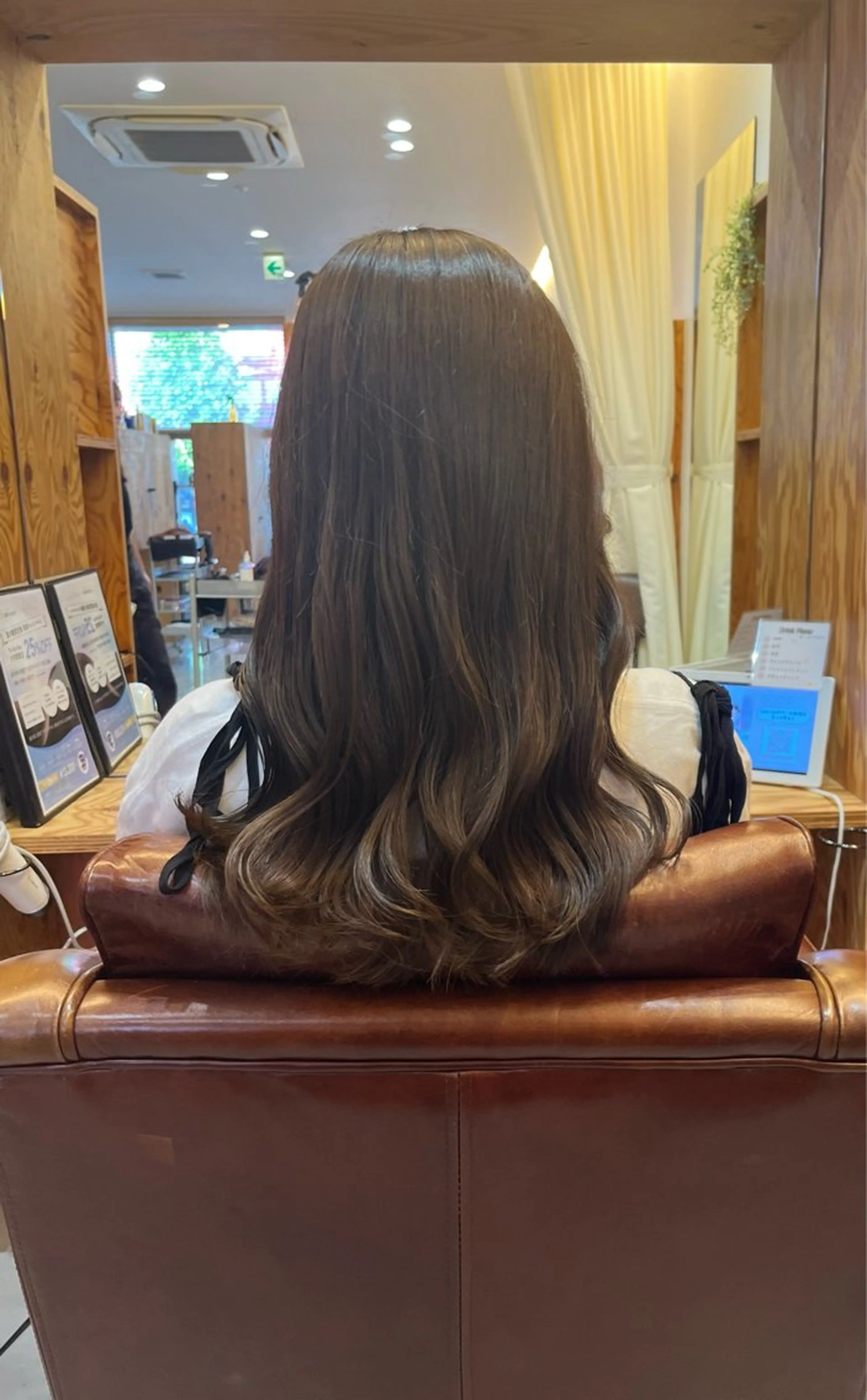 ロング 星野 美紅のヘアスタイル