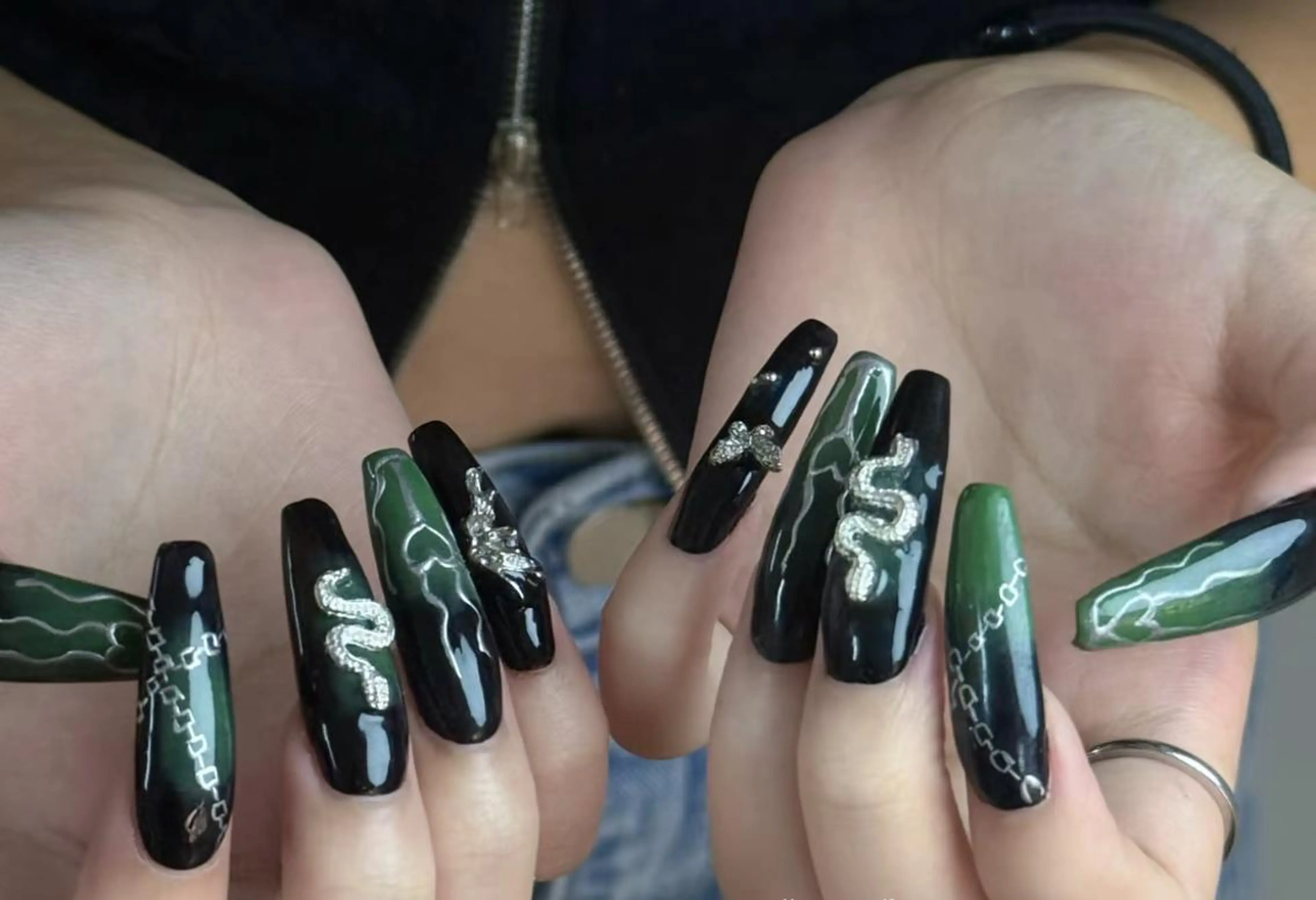 ネイル ハンドネイル 🎀 UU_nailのネイルデザイン