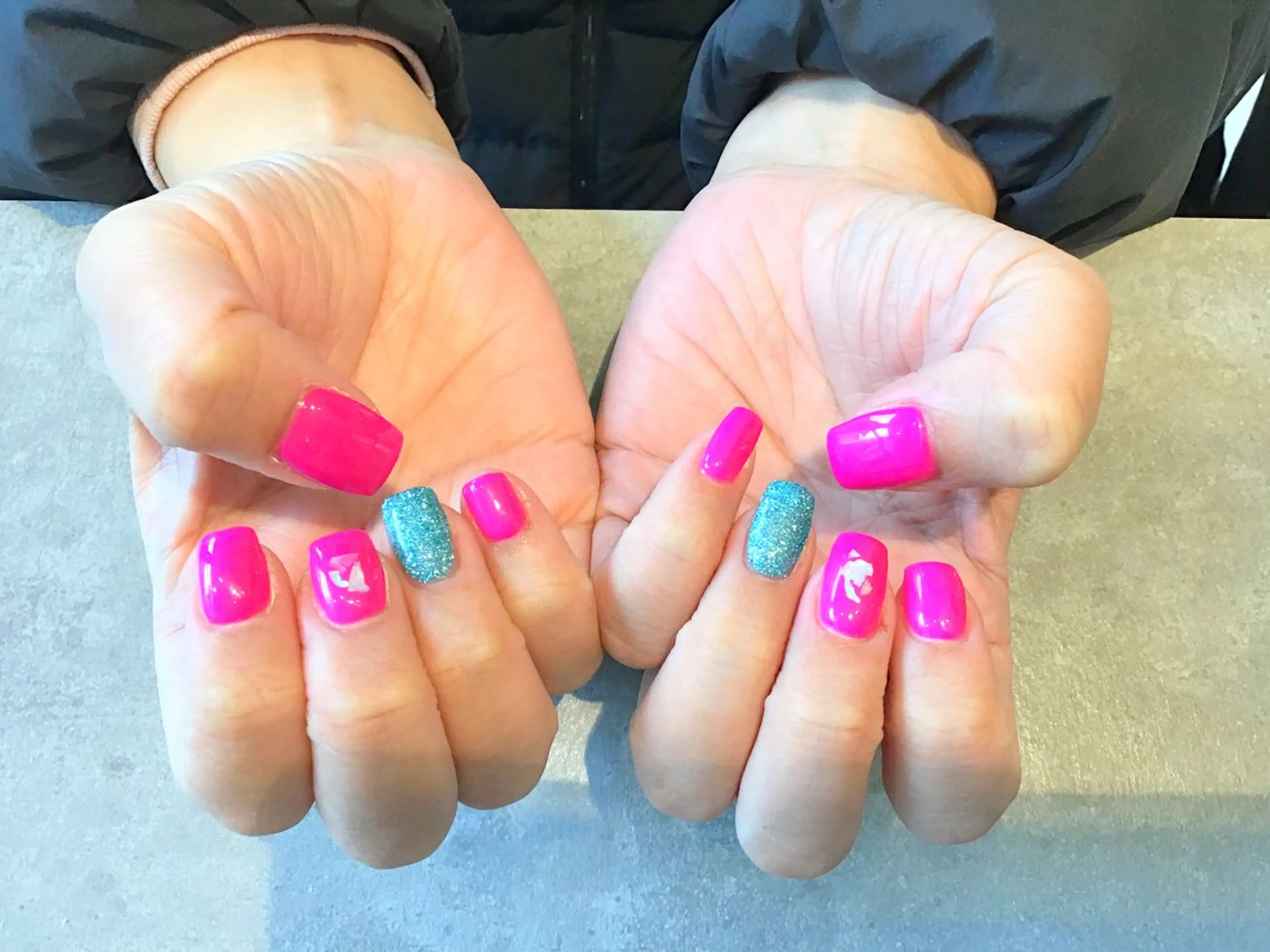 ネイル アートネイル Nest 岩崎のネイルデザイン