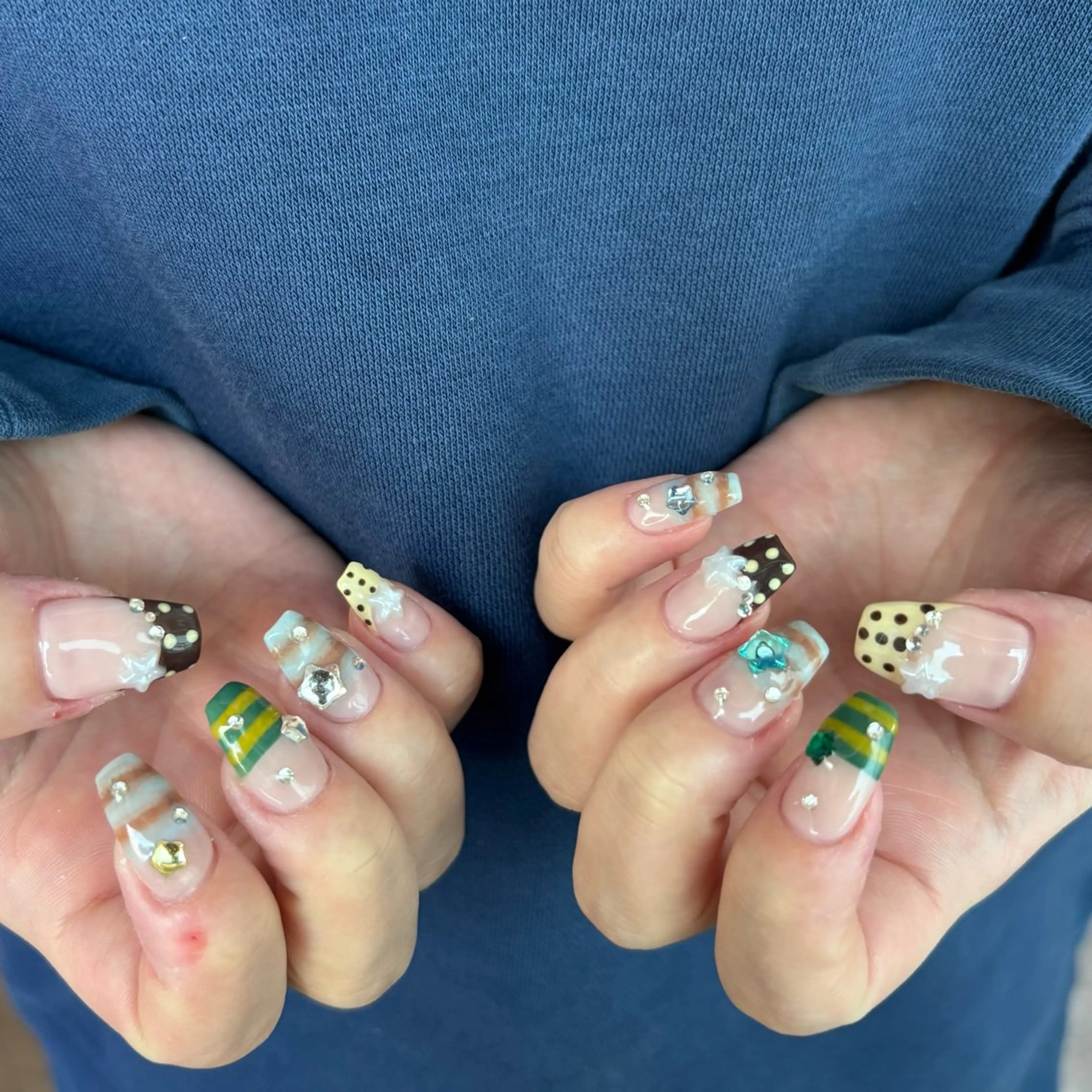 ネイル ハンドネイル Noël 新宿南口 Hanaのネイルデザイン