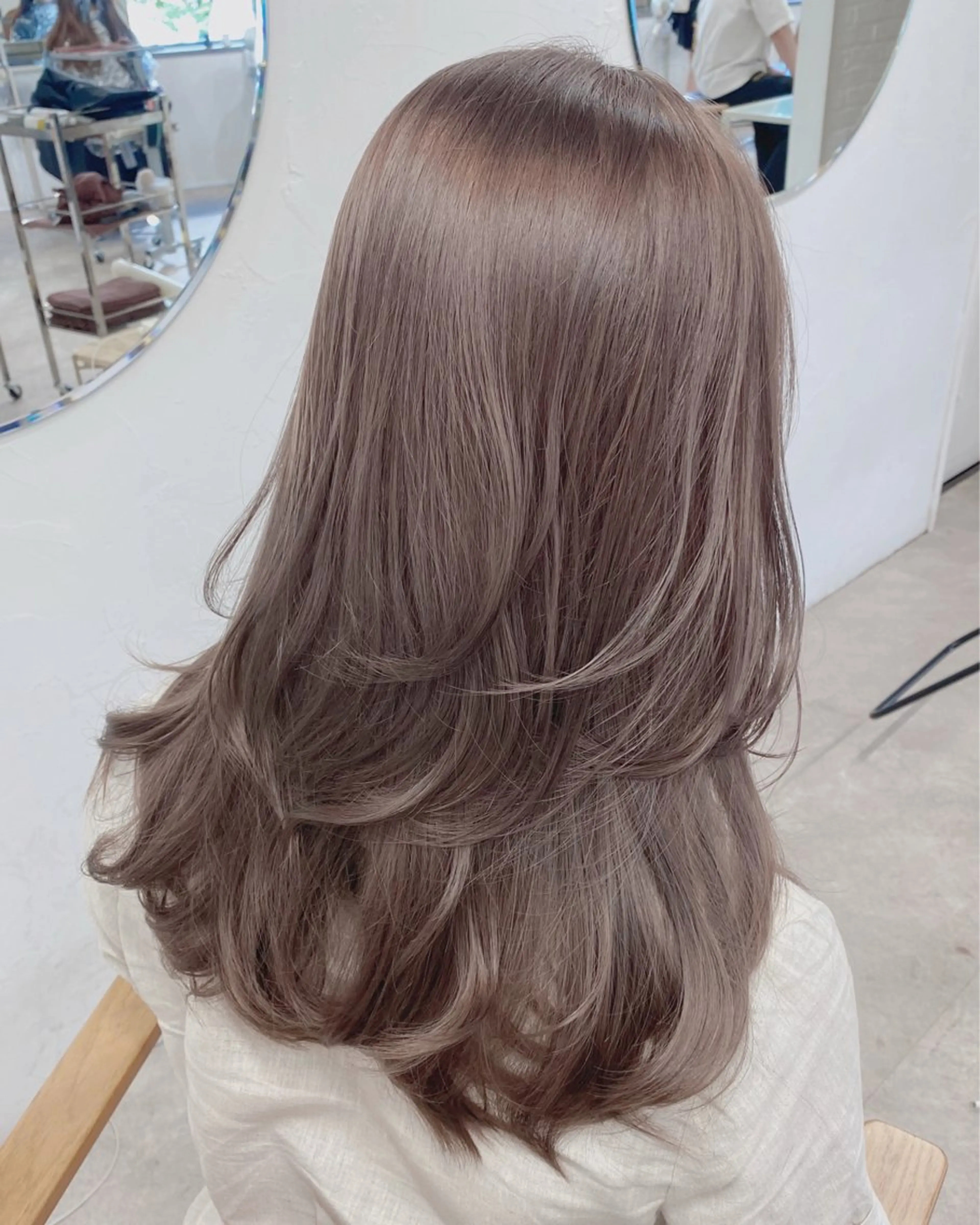 ロング カラー ブリーチ ダブルカラー 新宿/ベージュ/ 透明感カラー/タクマのヘアスタイル