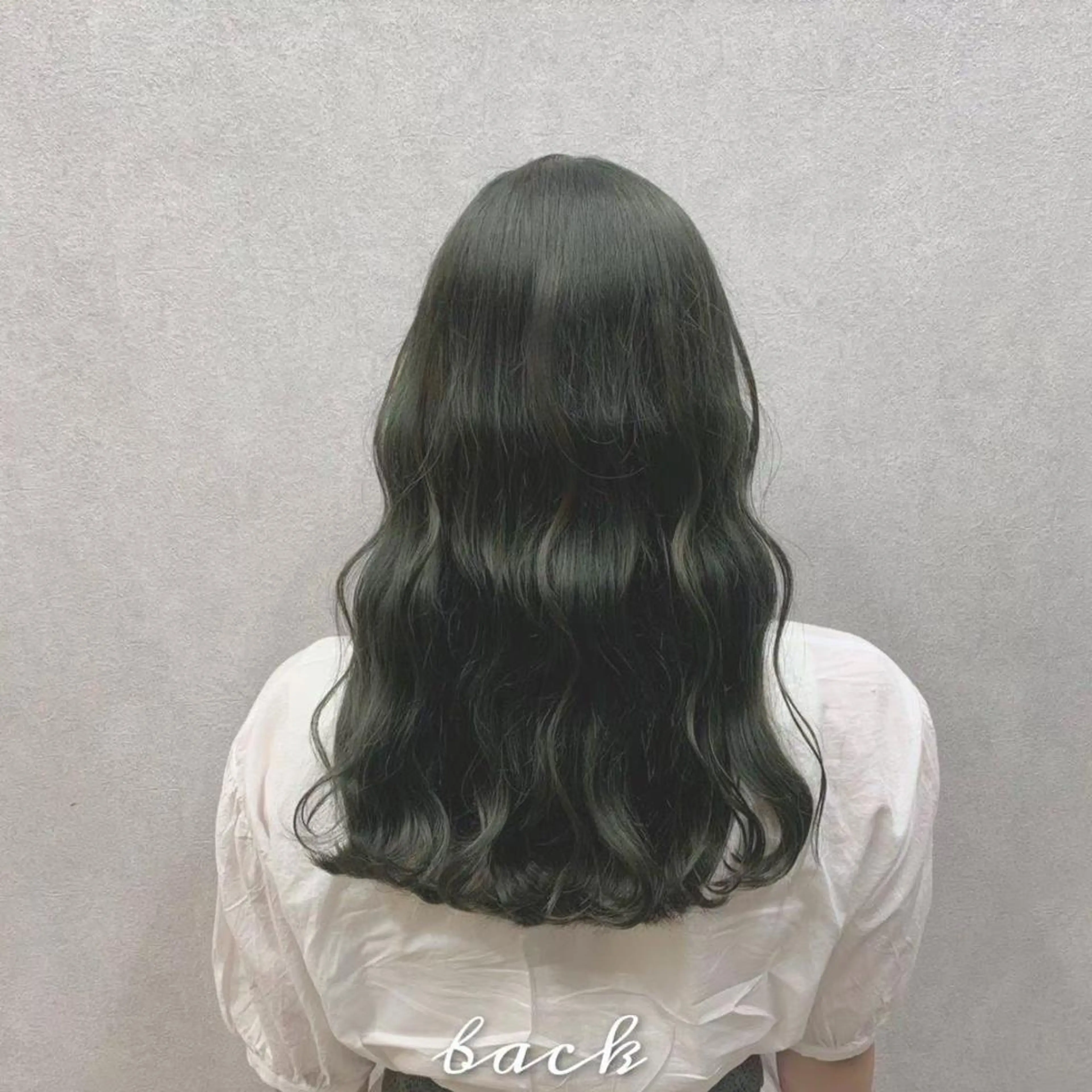 セミロング カラー 豊中/メンズ特化 岡田 龍之介のヘアスタイル