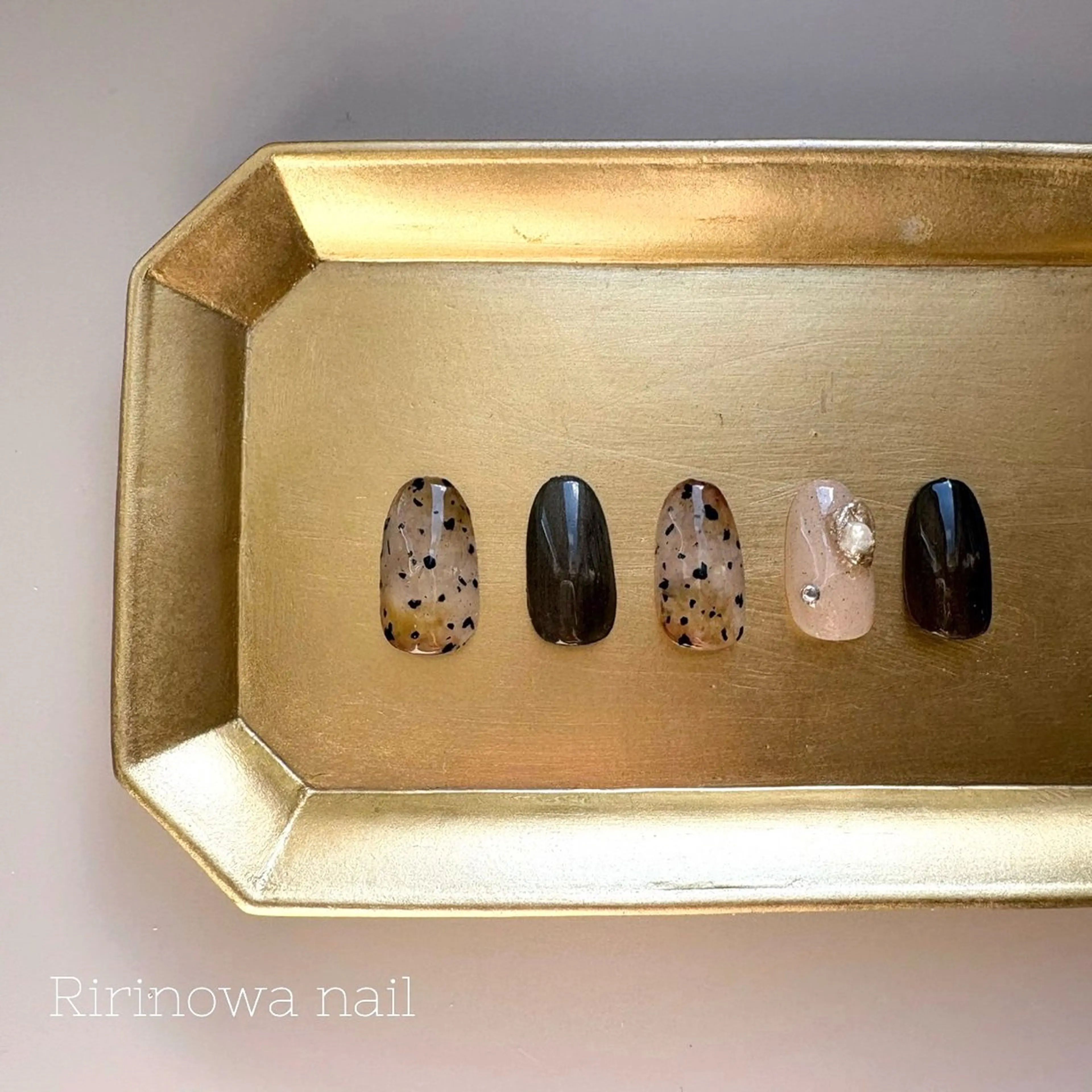 ネイル ニュアンスネイル ri.nail 12のネイルデザイン