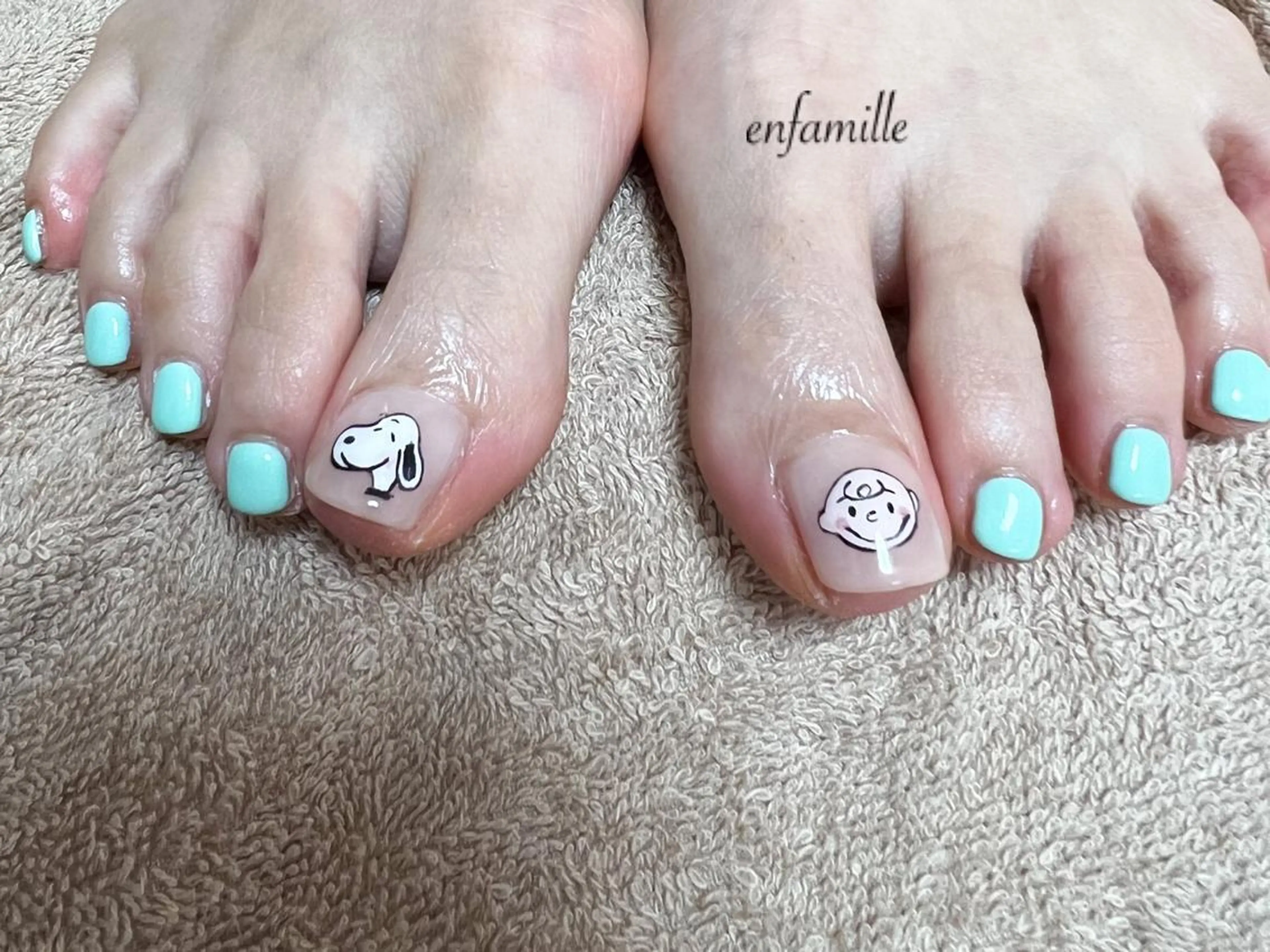 ネイル フットネイル nail salon en familleのネイルデザイン