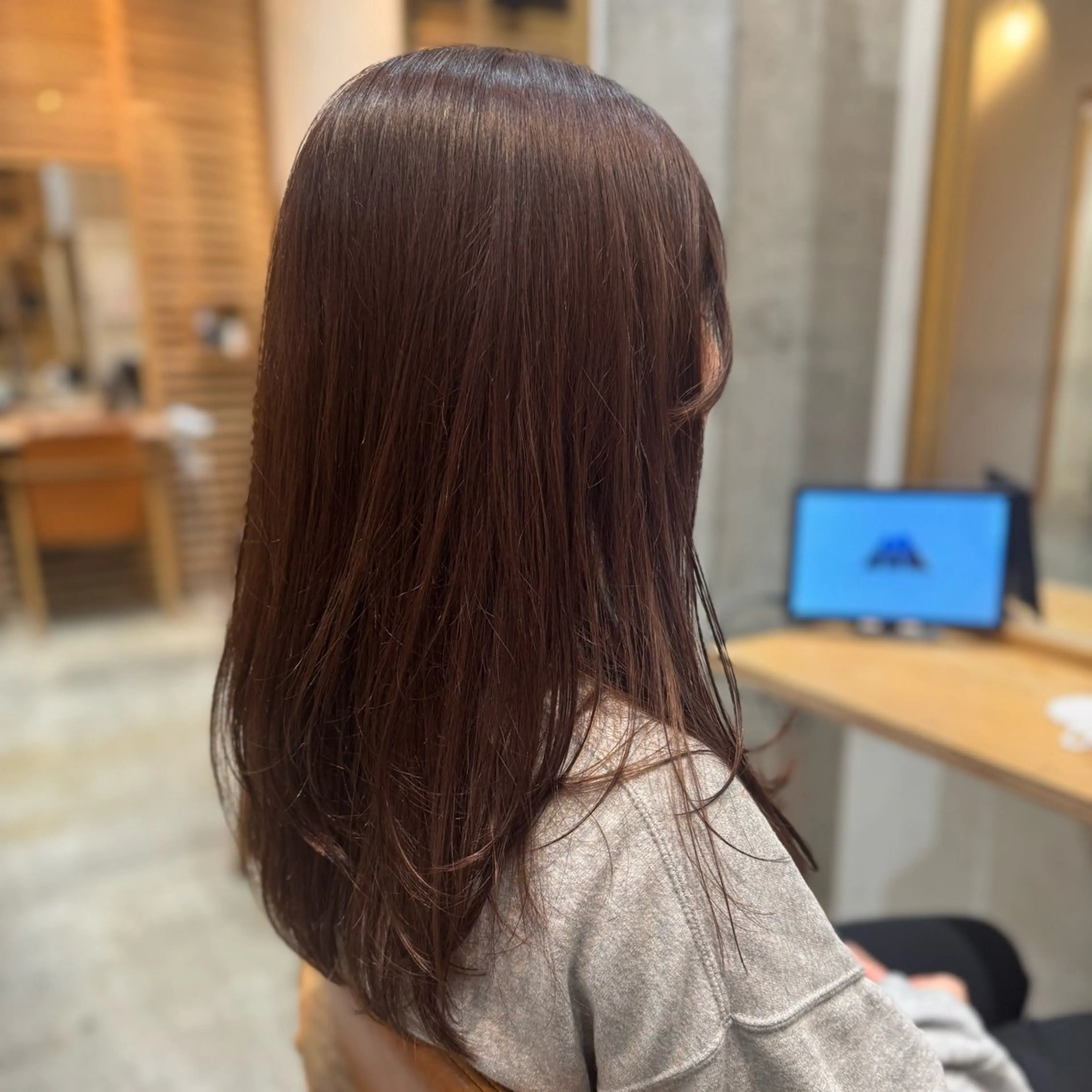 セミロング カラー カット ヘアカラー トリートメント 透明感カラー/レイ ヤー/Nana🌈のヘアスタイル