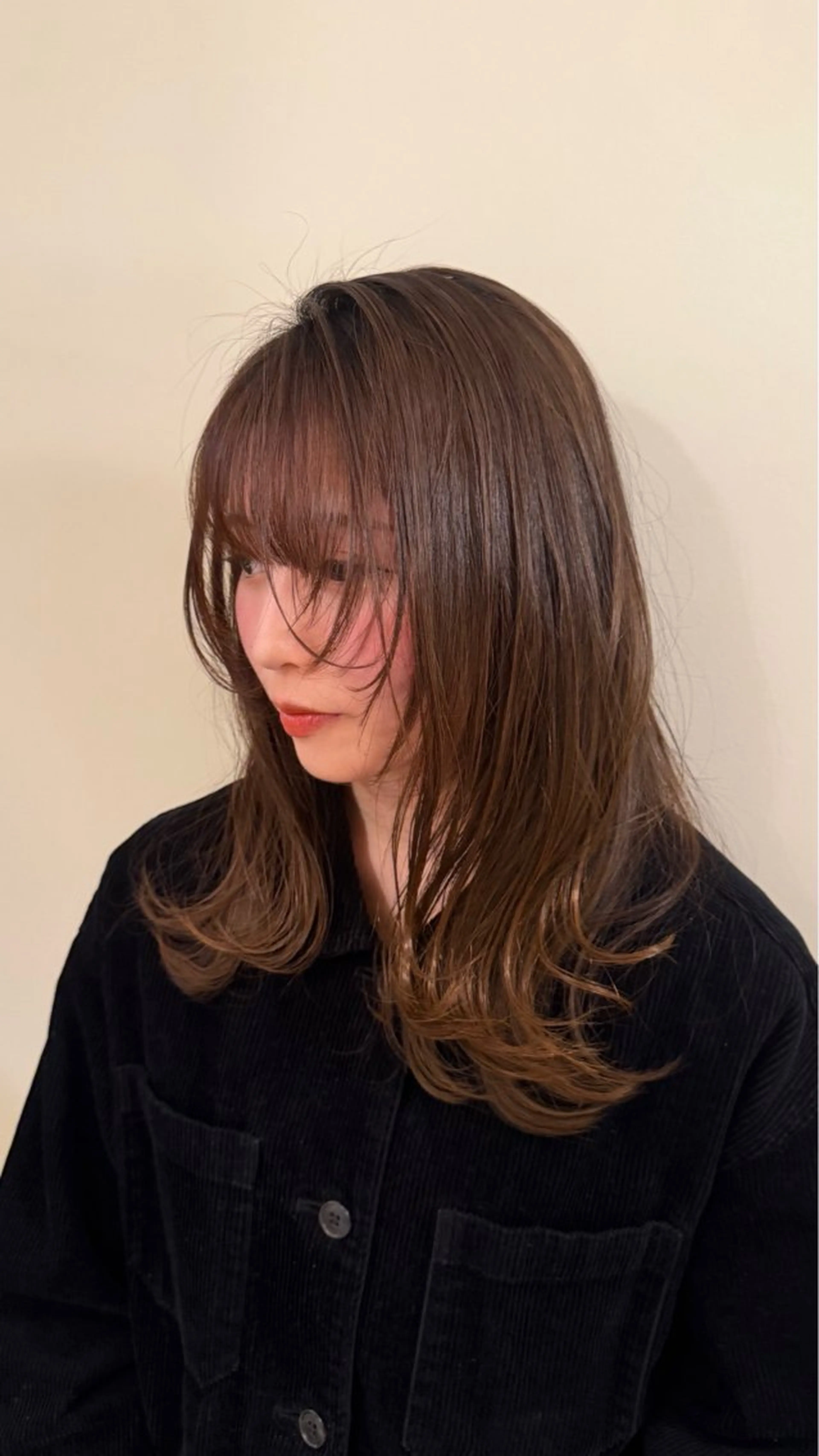 ピエドプール NINAのヘアスタイル