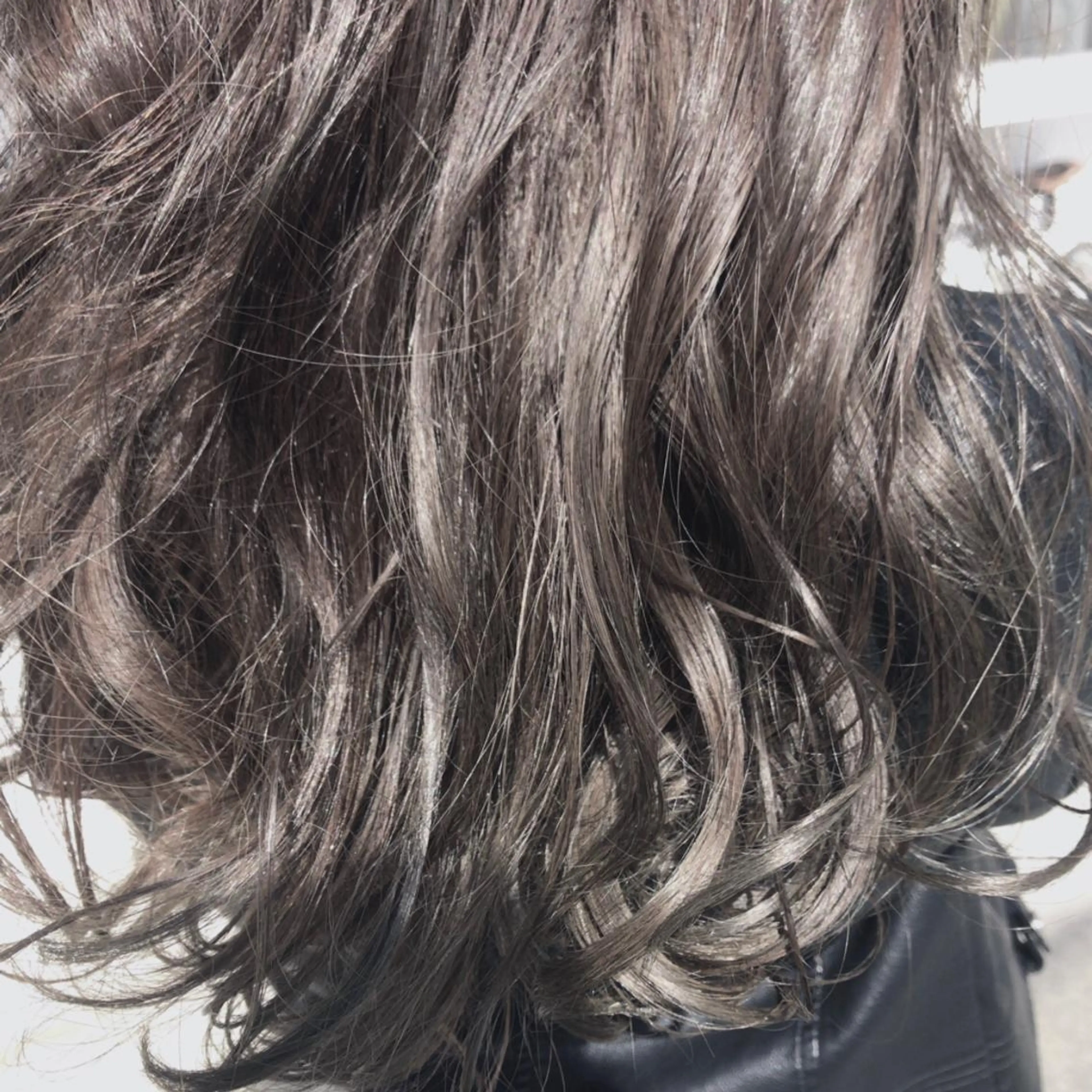 ロング カラー レイヤーカット匠 イソザキノリユキのヘアスタイル