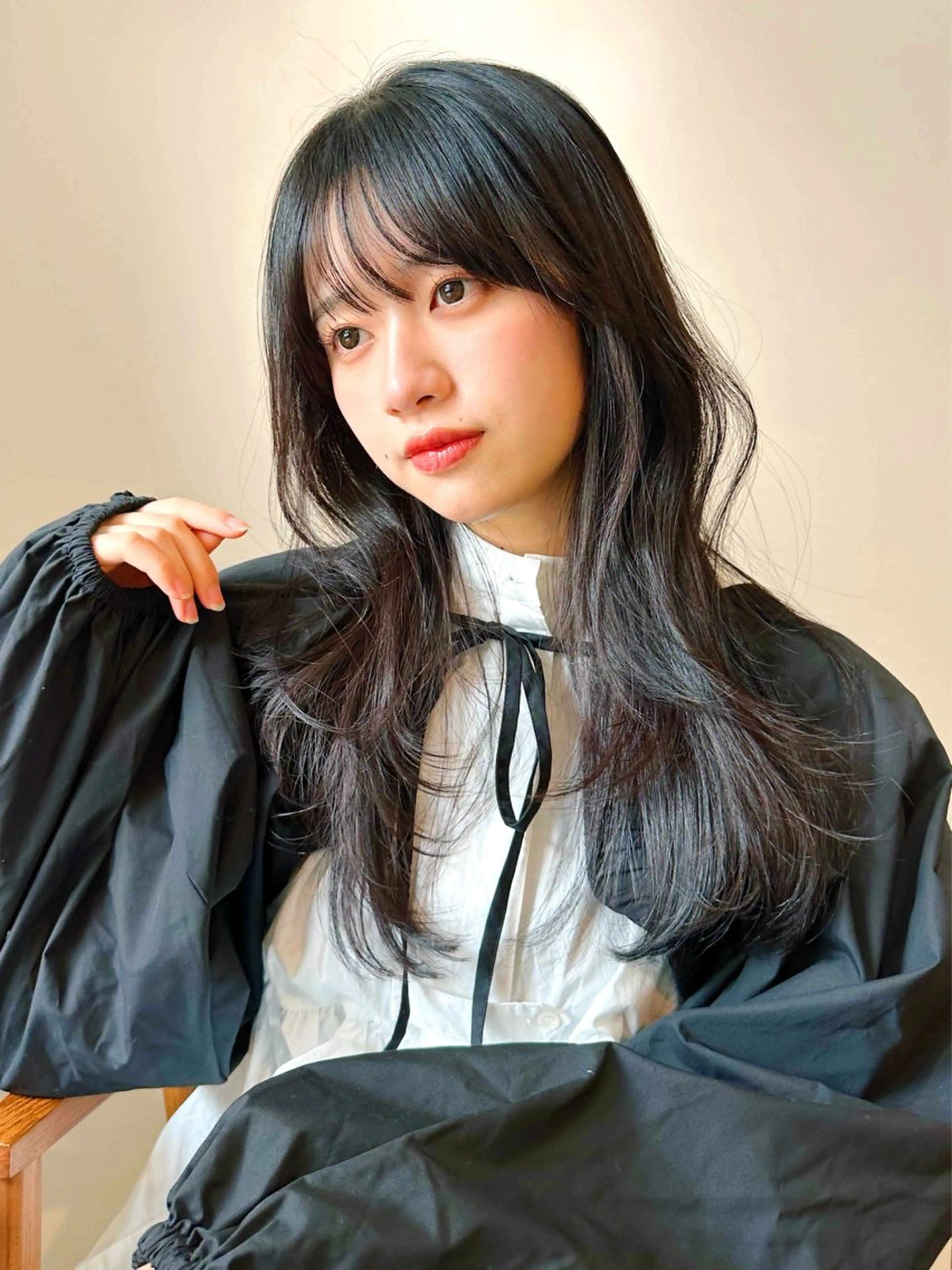 ロング カラー パーマ 🫧小顔×似合わせ× 透明感カラー🫧のヘアスタイル