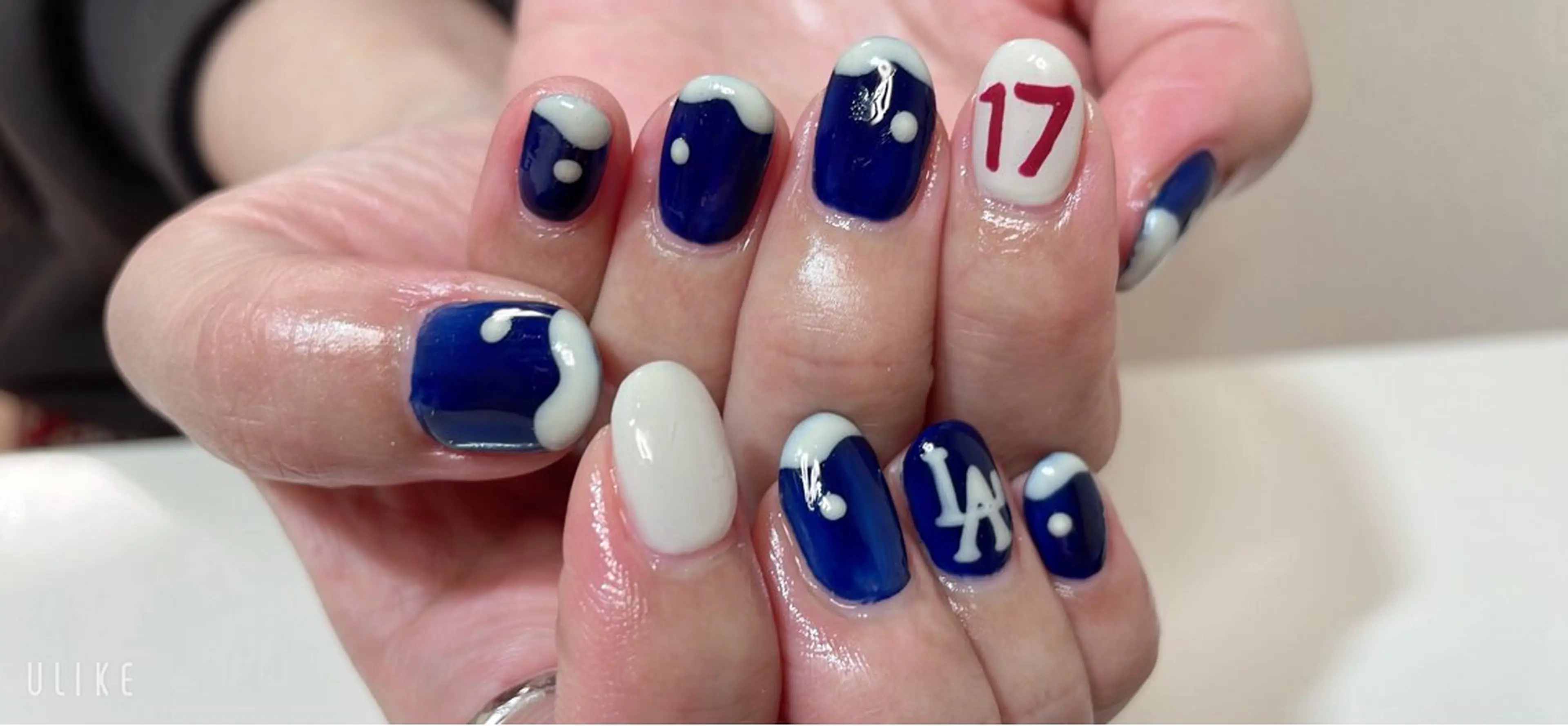 ネイル emi ...の眉毛・アイブロウイメージ