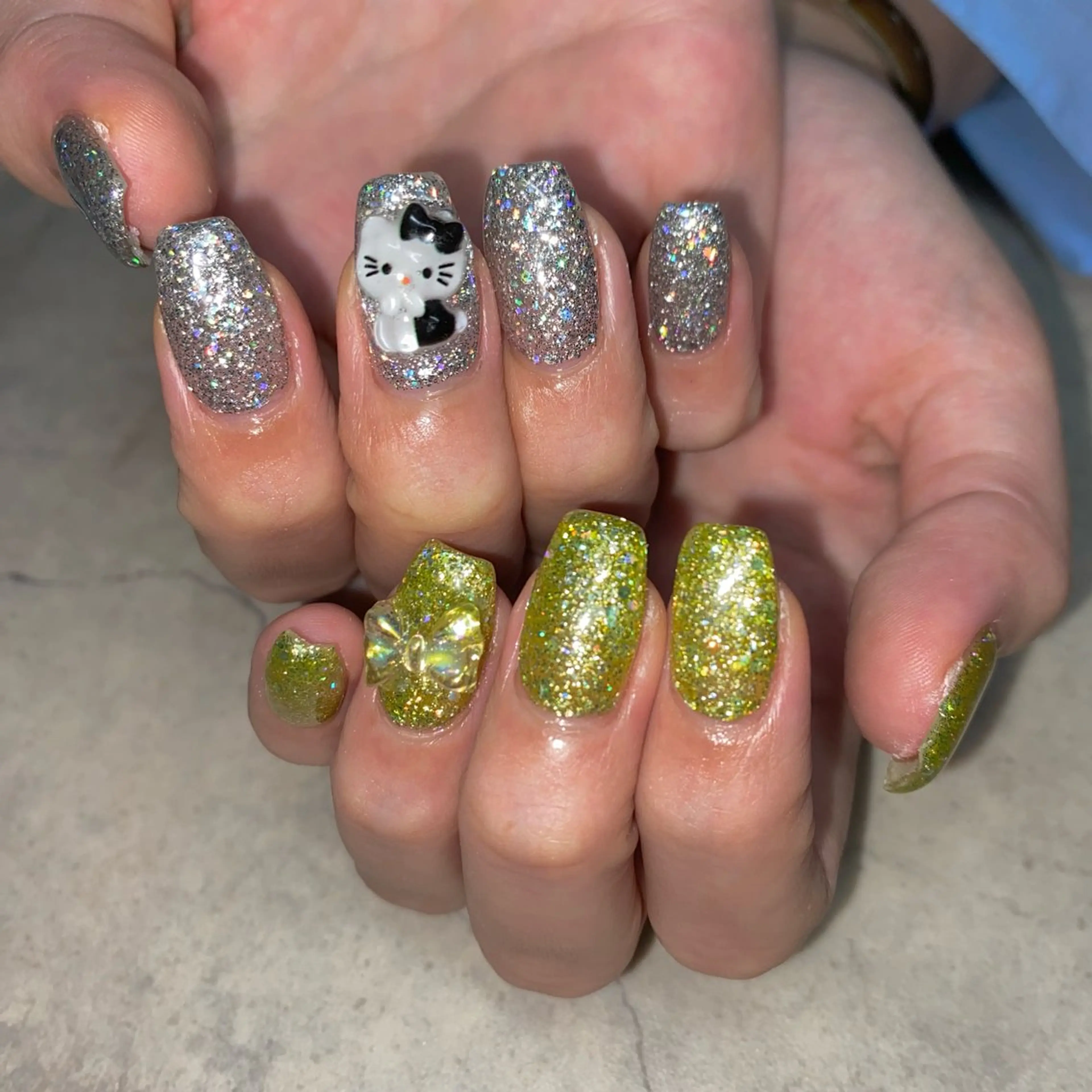 ネイル ハンドネイル ハンドケア 🫧RaLa ⭐︎AYAKA🫧のネイルデザイン