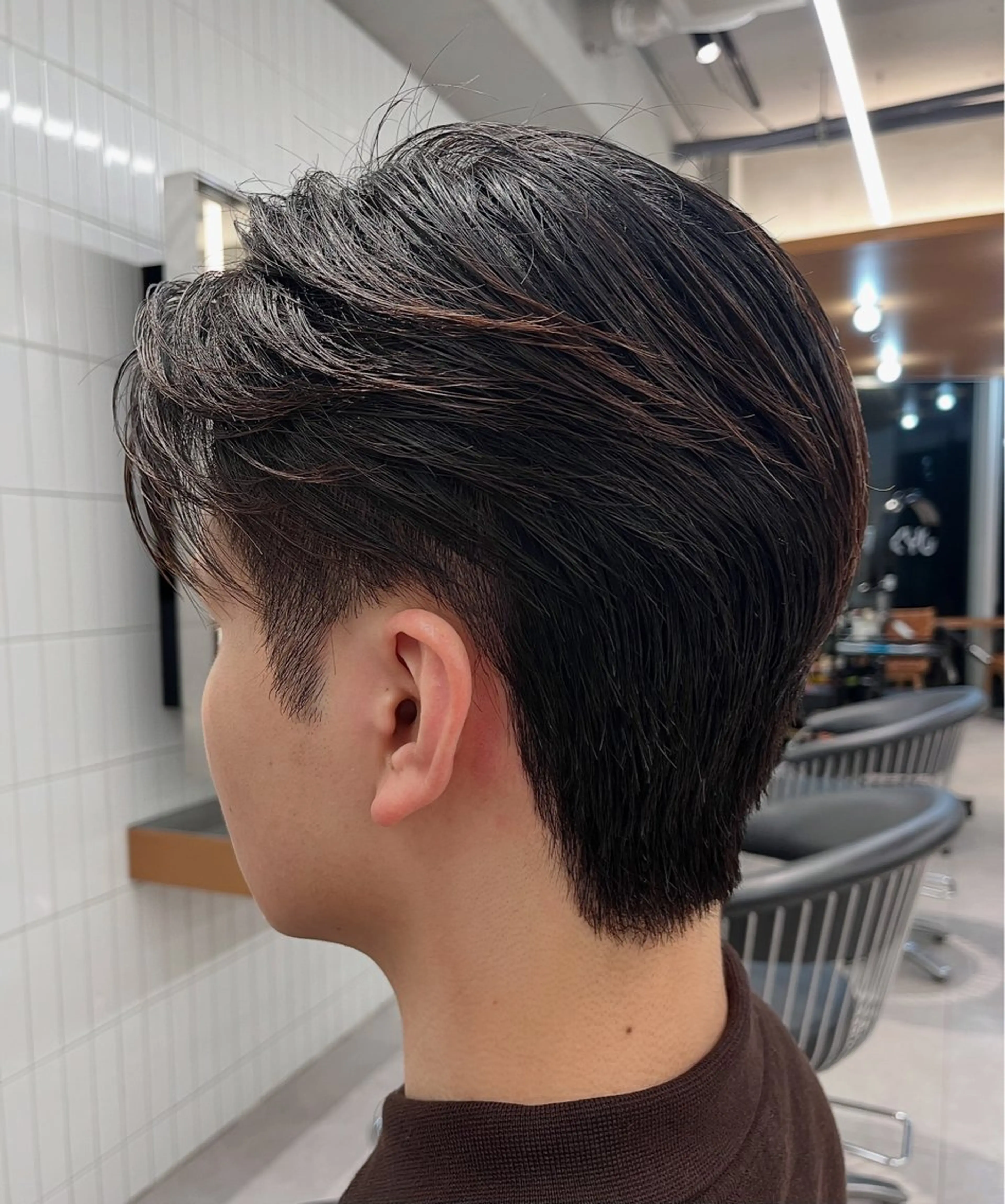 パーマ メンズ 圧倒的 毛流れ センターパートのヘアスタイル