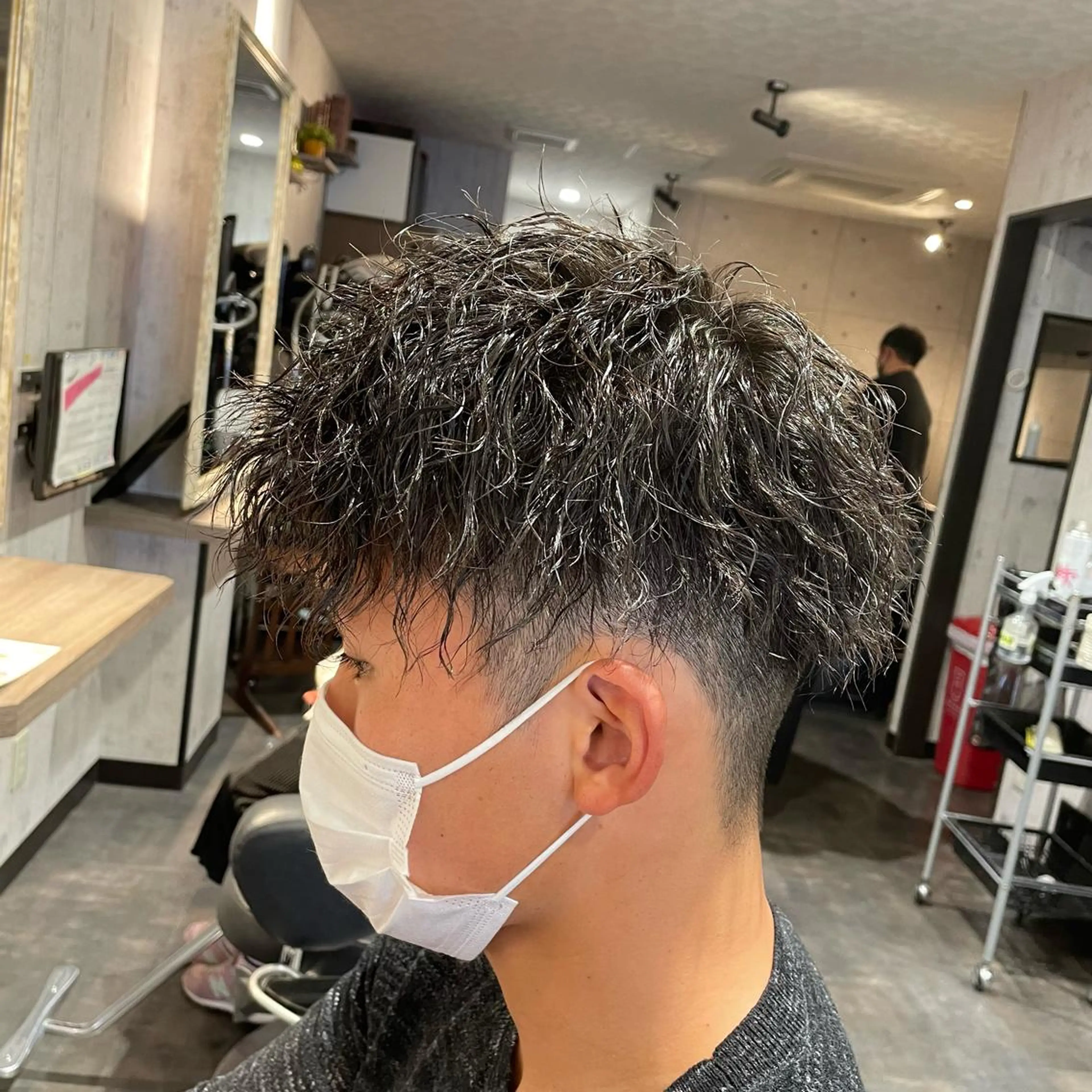 ショート パーマ メンズ カット パーマ Wataru 髪質改善カラー💎のヘアスタイル