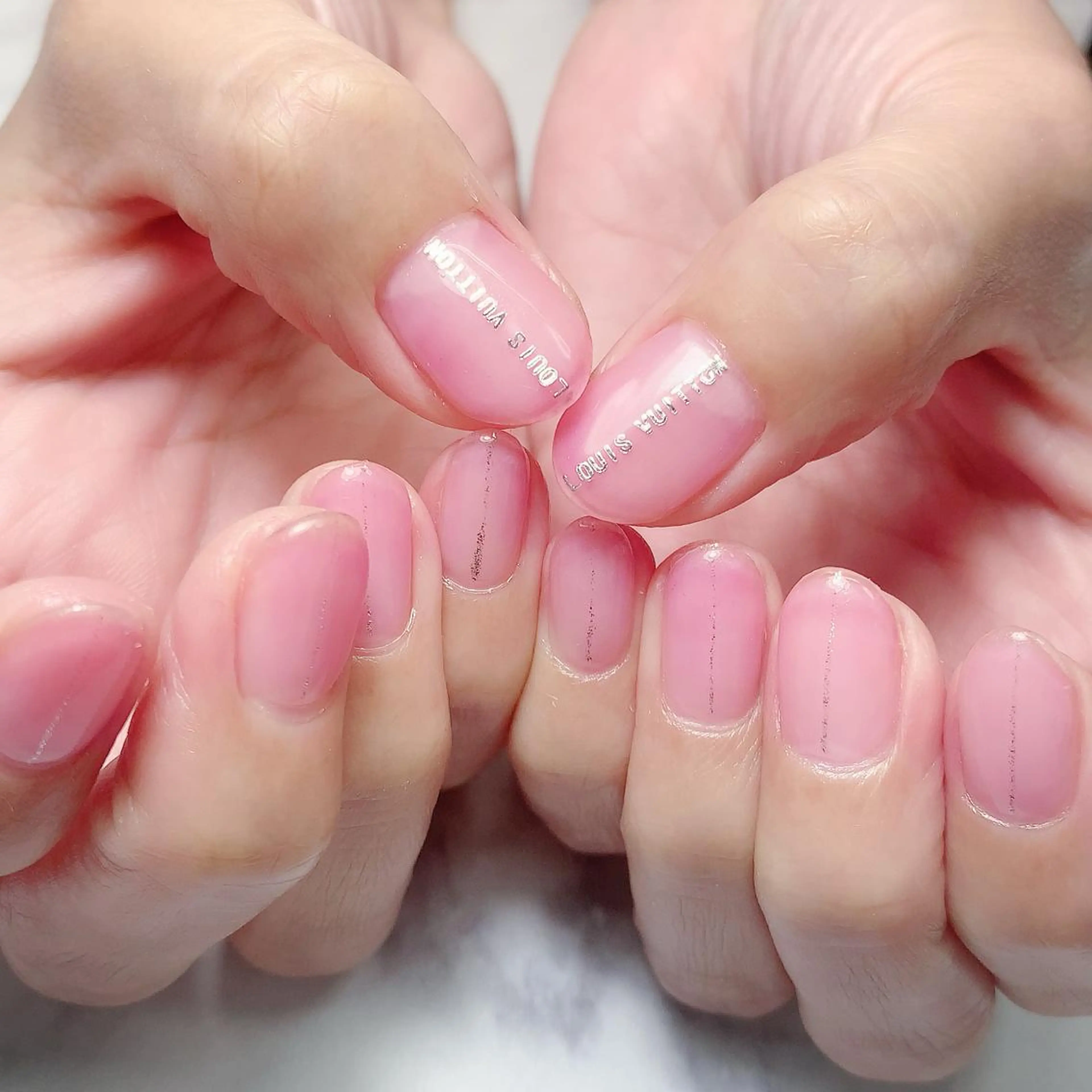 ネイル es nailのネイルデザイン