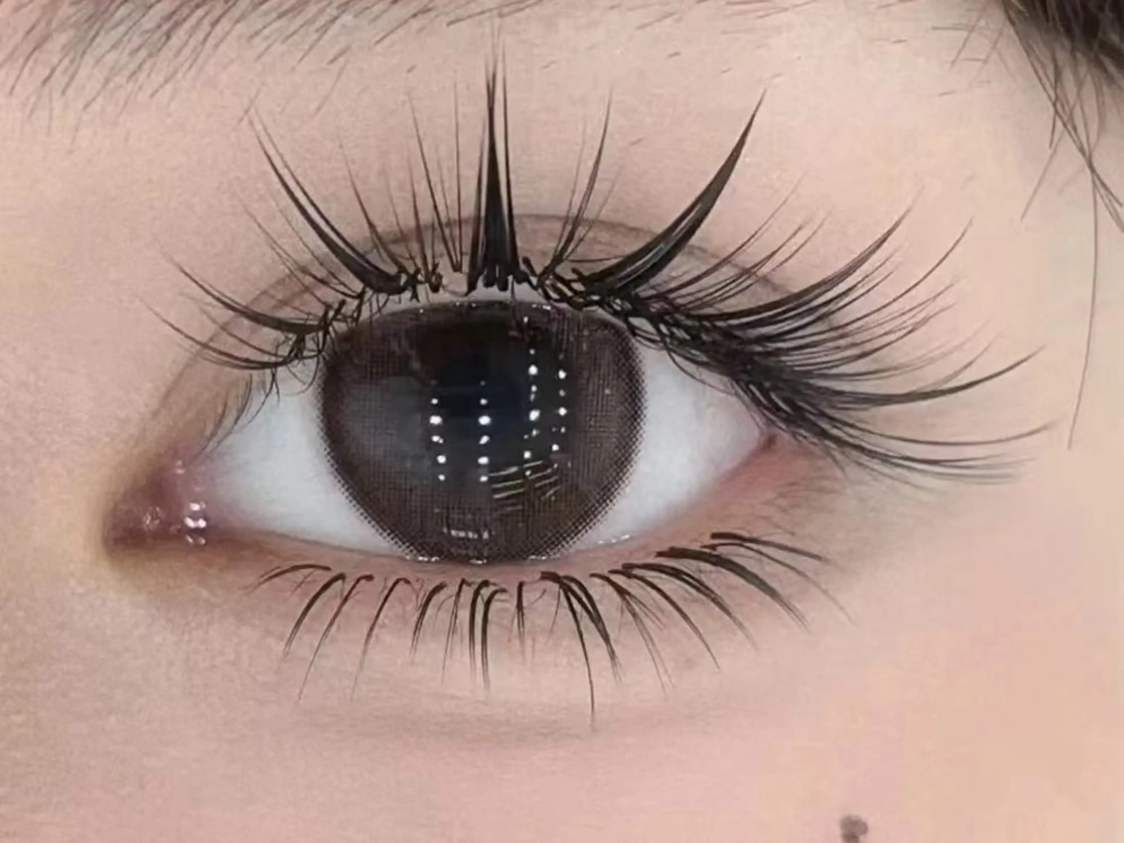 マツエク・マツパ 束感まつ毛 カラーマツエク フラットラッシュ パリジェンヌラッシュリフト まつげパーマ マツエク 🍓 KaNan🍓のマツエク・マツパデザイン