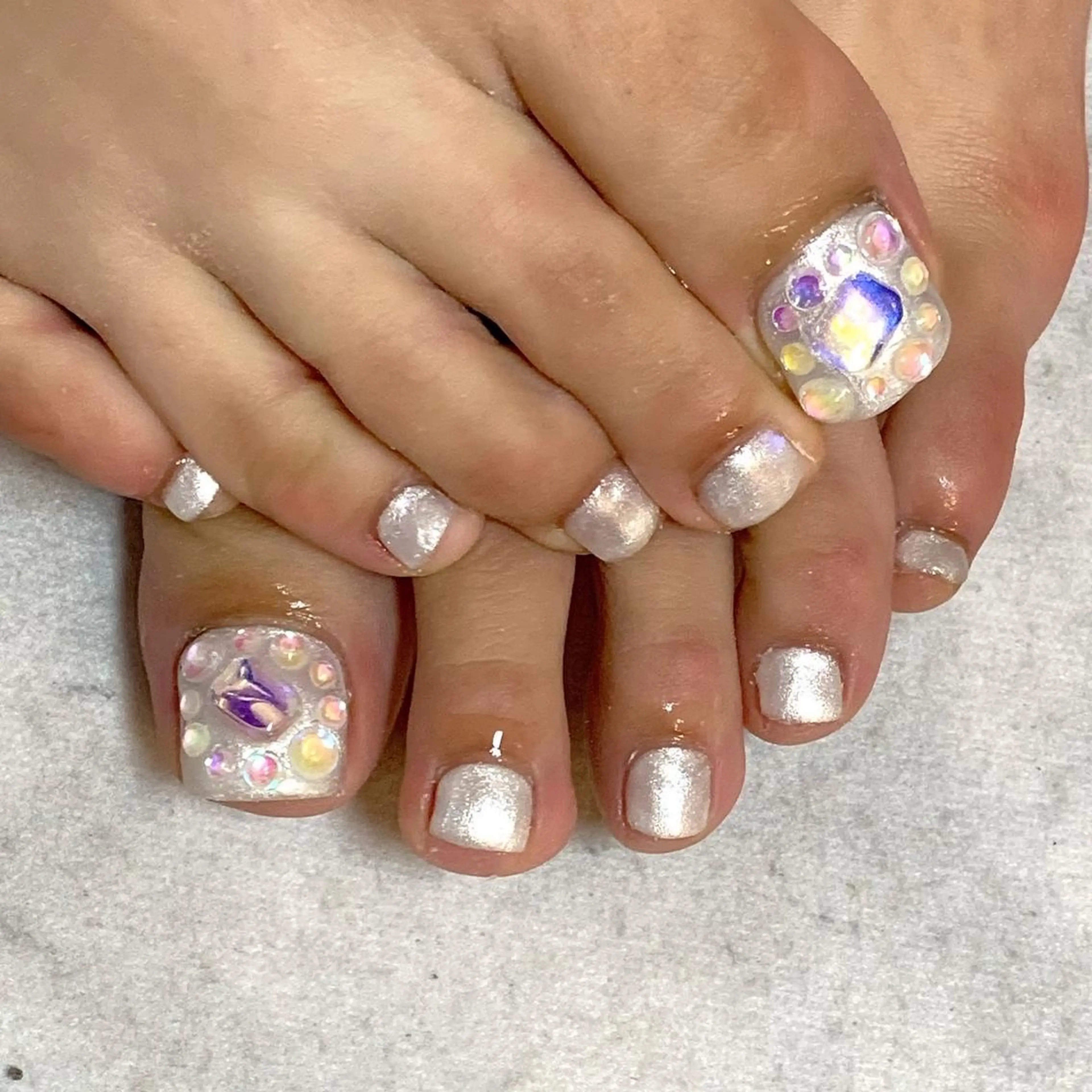 ネイル ネイルリボン 受付スタッフのネイルデザイン