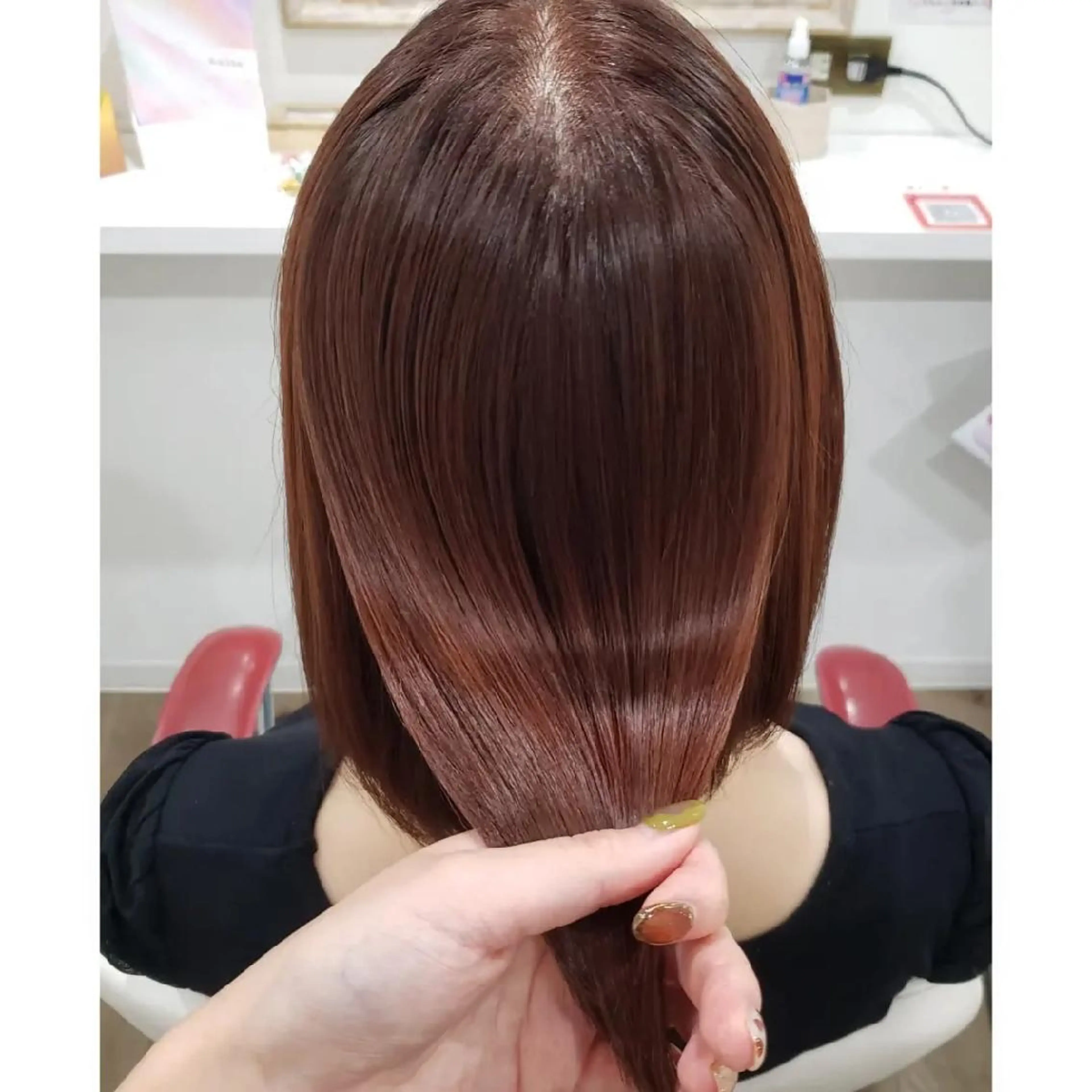 カラー ミディアム ヘアアレンジ ブリーチ ブラウンカラー ブリーチなしカラー オレンジ オレンジブラウン カット ヘアカラー トリートメント 髪質改善サロン🍃 AIRI のヘアスタイル