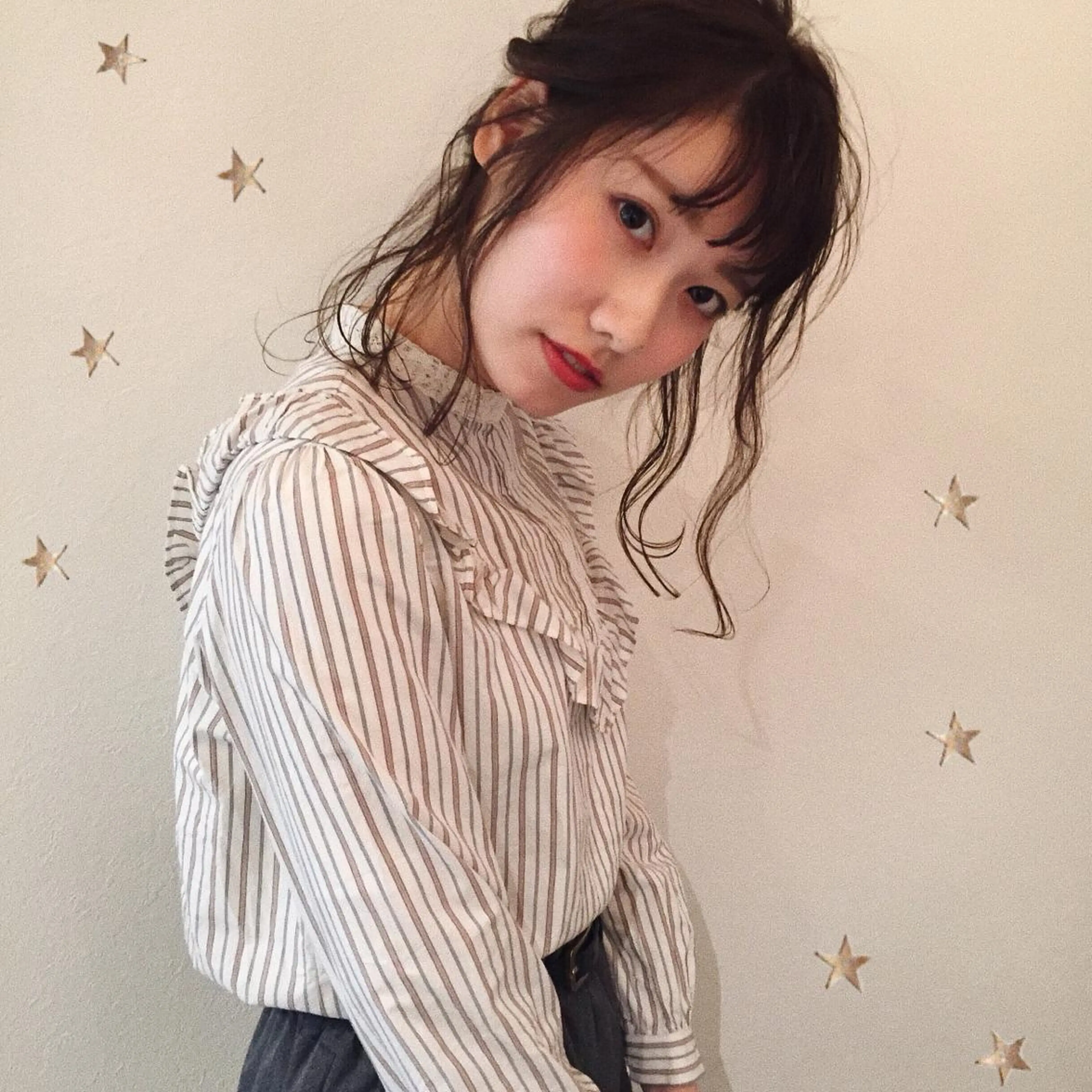 ミディアム ヘアアレンジ 市川 千夏のヘアスタイル