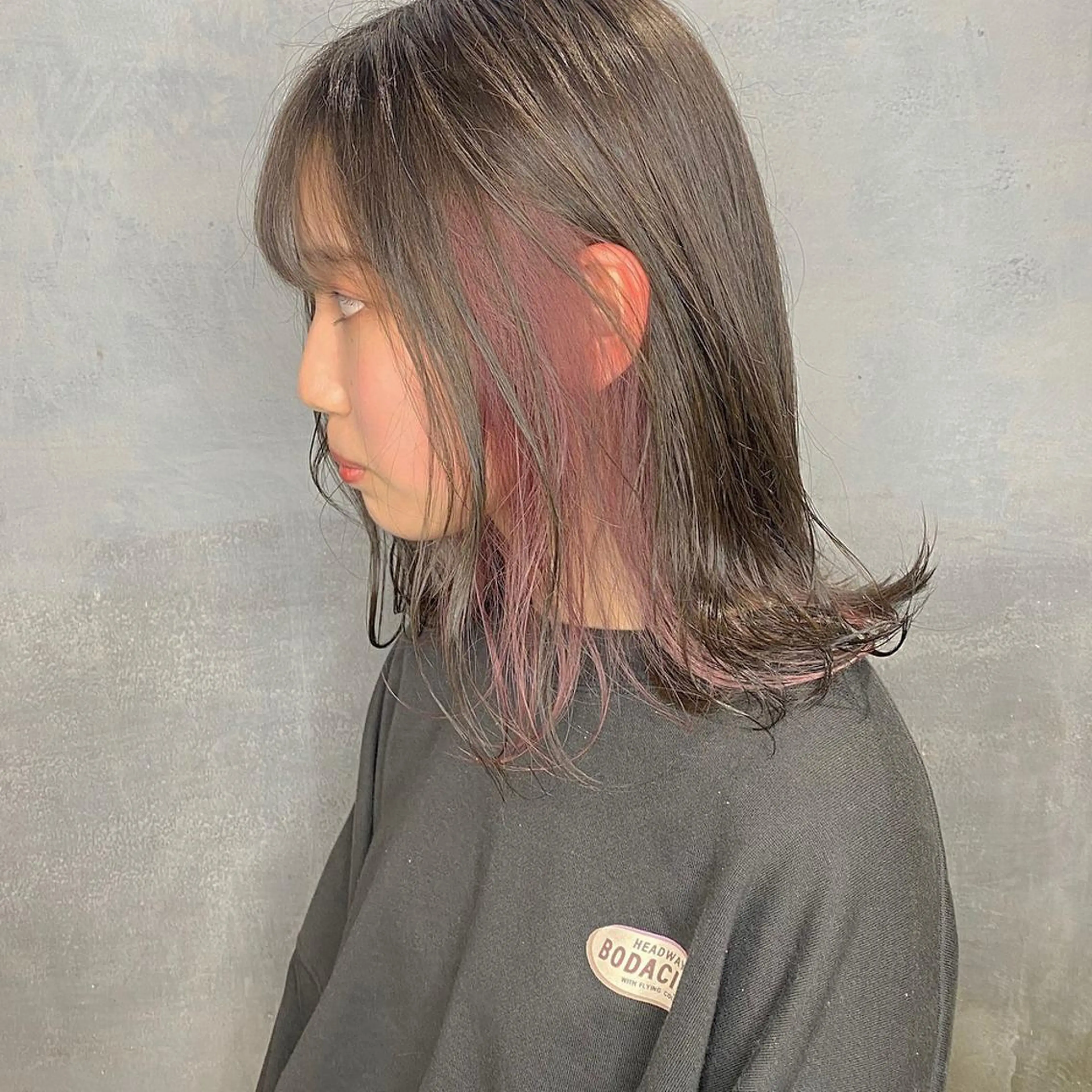 ミディアム カラー CLUTCH天王寺 西藤遥河のヘアスタイル