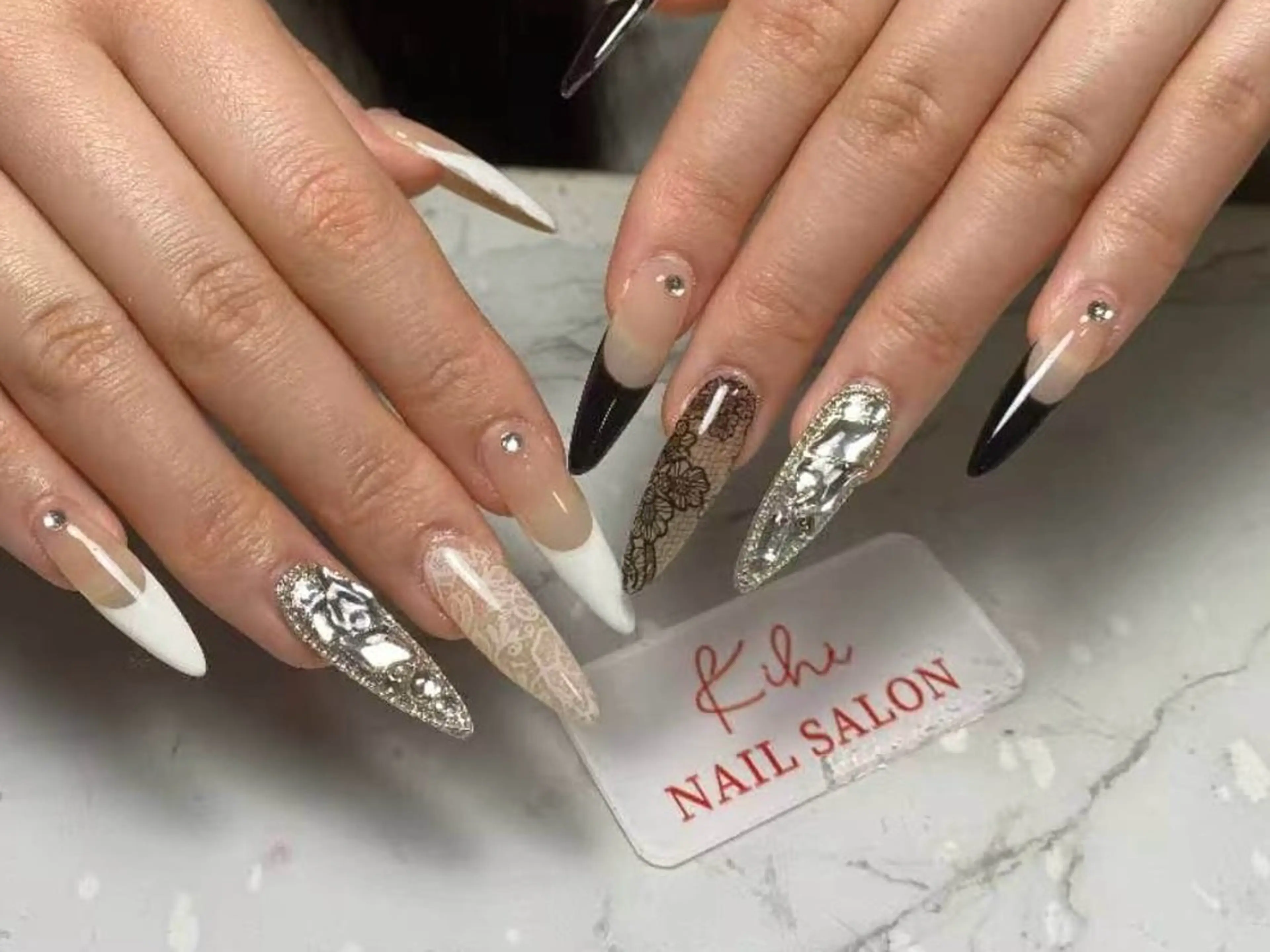 ネイル アートネイル フレンチネイル ジェルネイル グラデーション 韓国ネイル ハンドネイル ハンドケア さくら💮💮 【オフ無料】のネイルデザイン