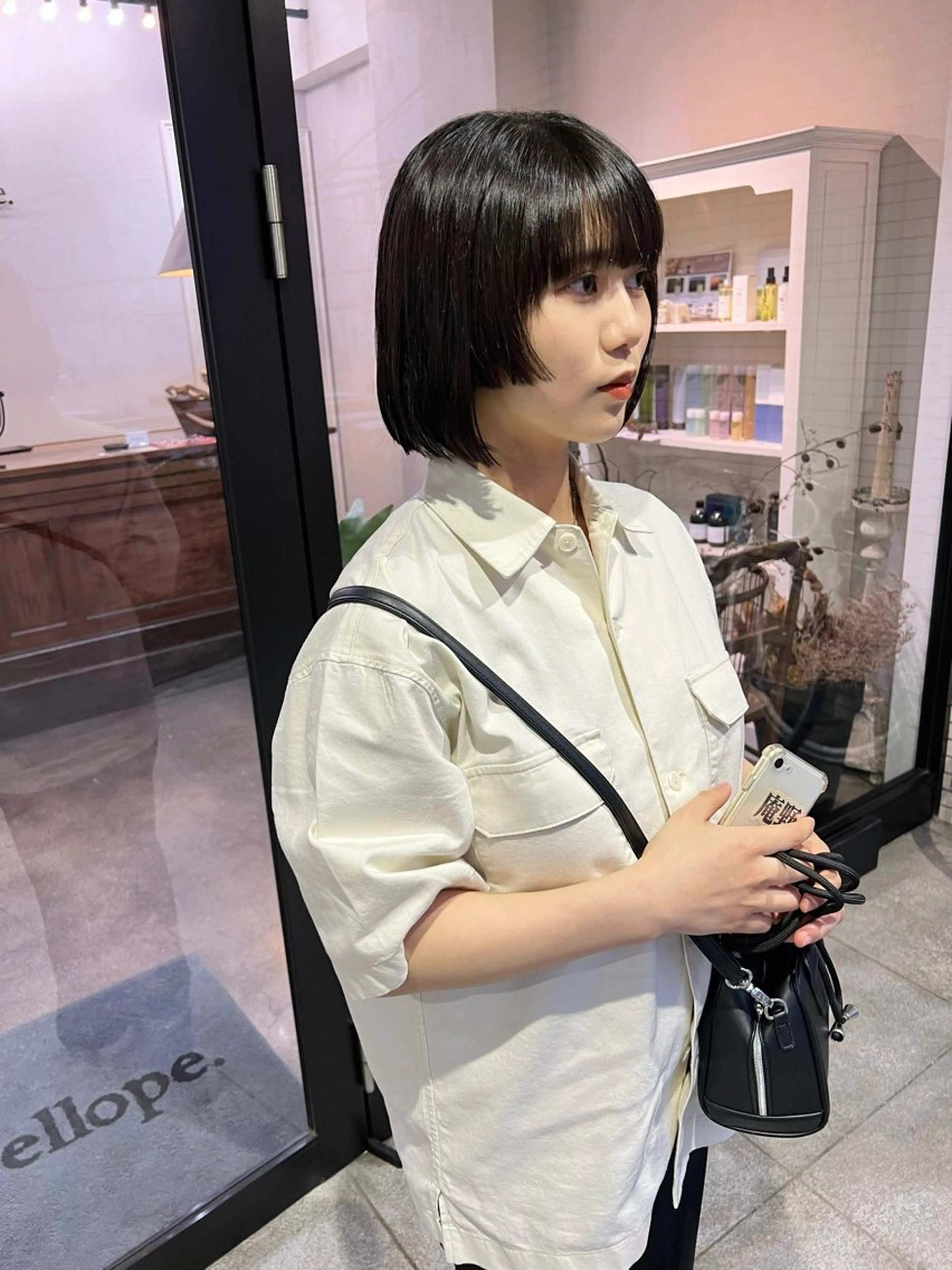 ショート ボブ 顔まわりレイヤー 姫カット レイヤーカット カット 千葉 郁也のヘアスタイル