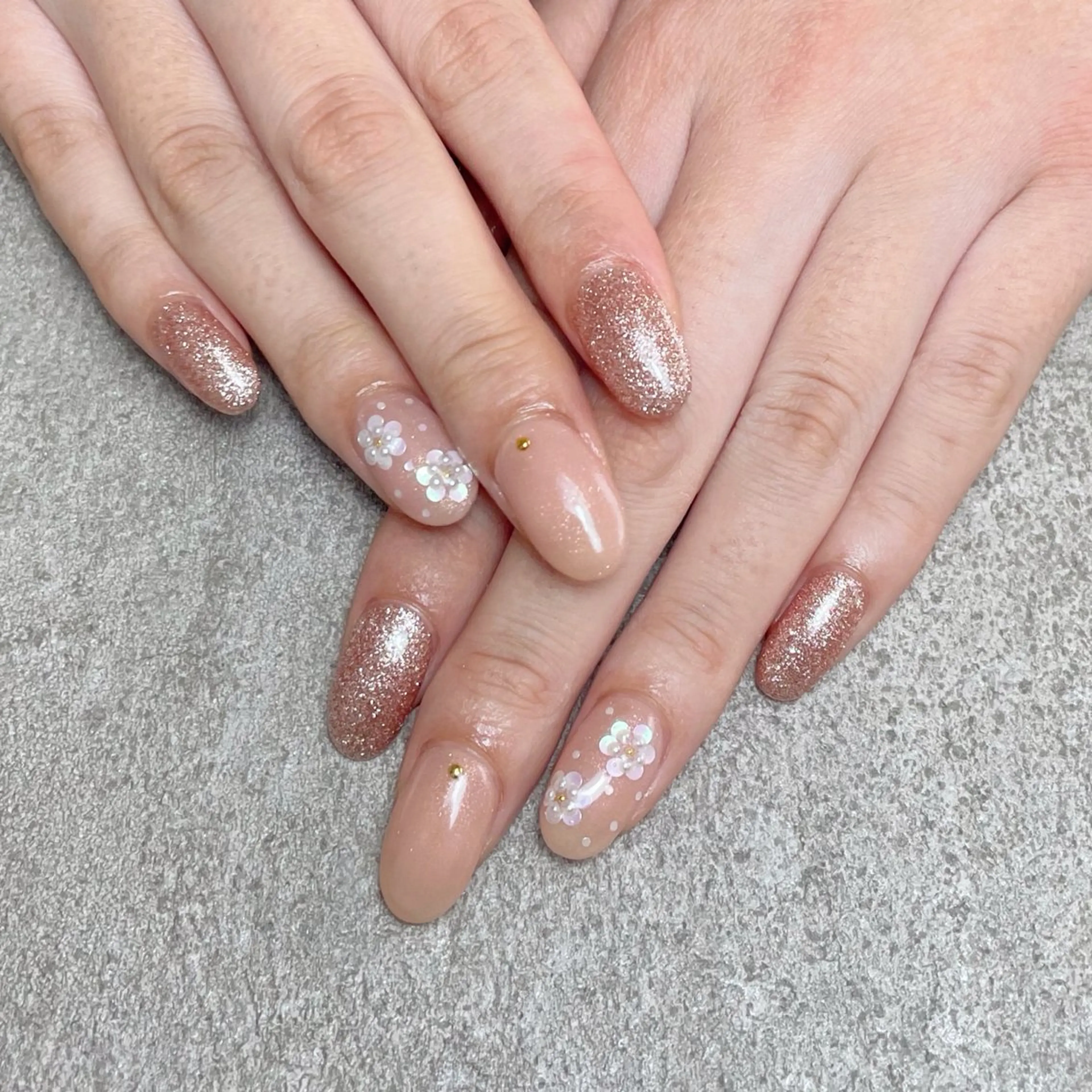 ネイル ハンドネイル nailroom DIASOMNIAのネイルデザイン