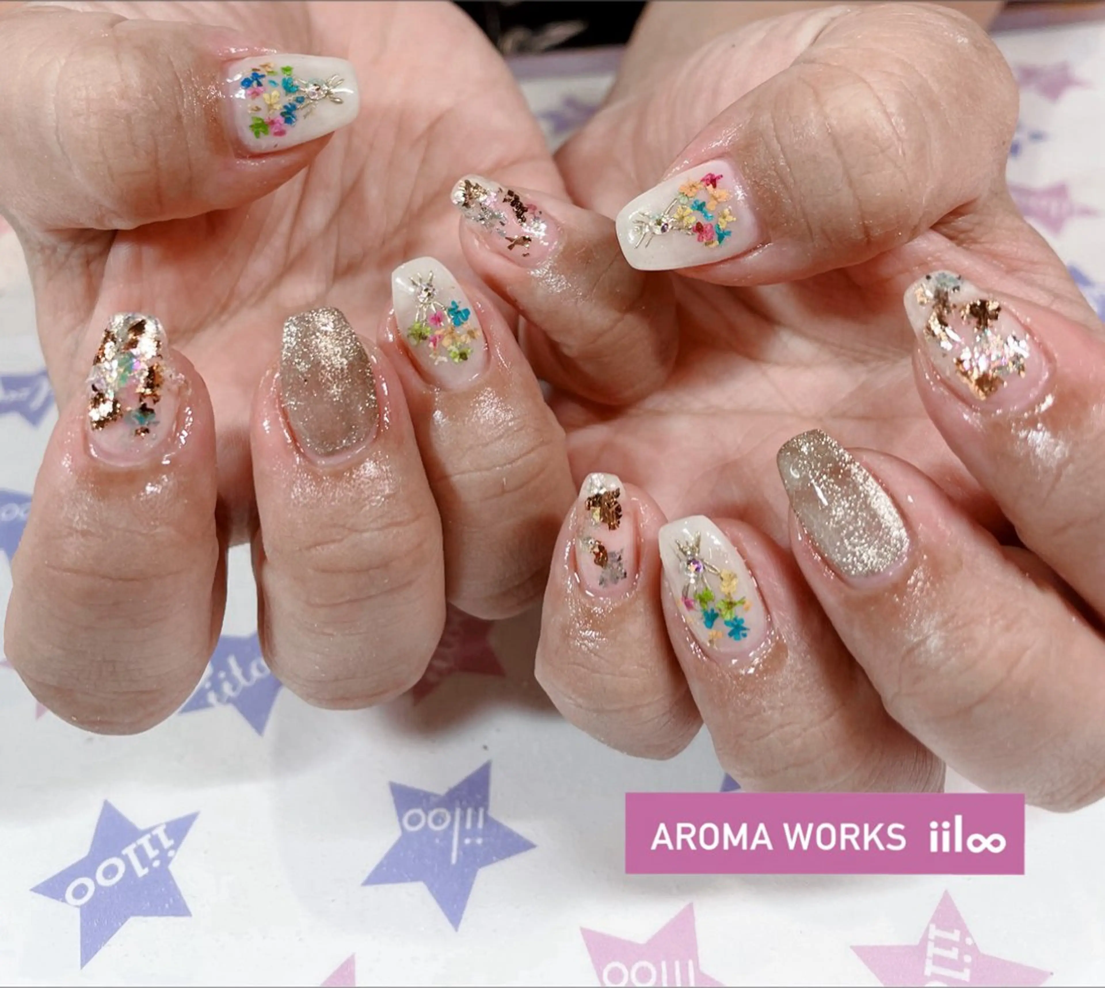 ネイル iiloo aromaworksのネイルデザイン