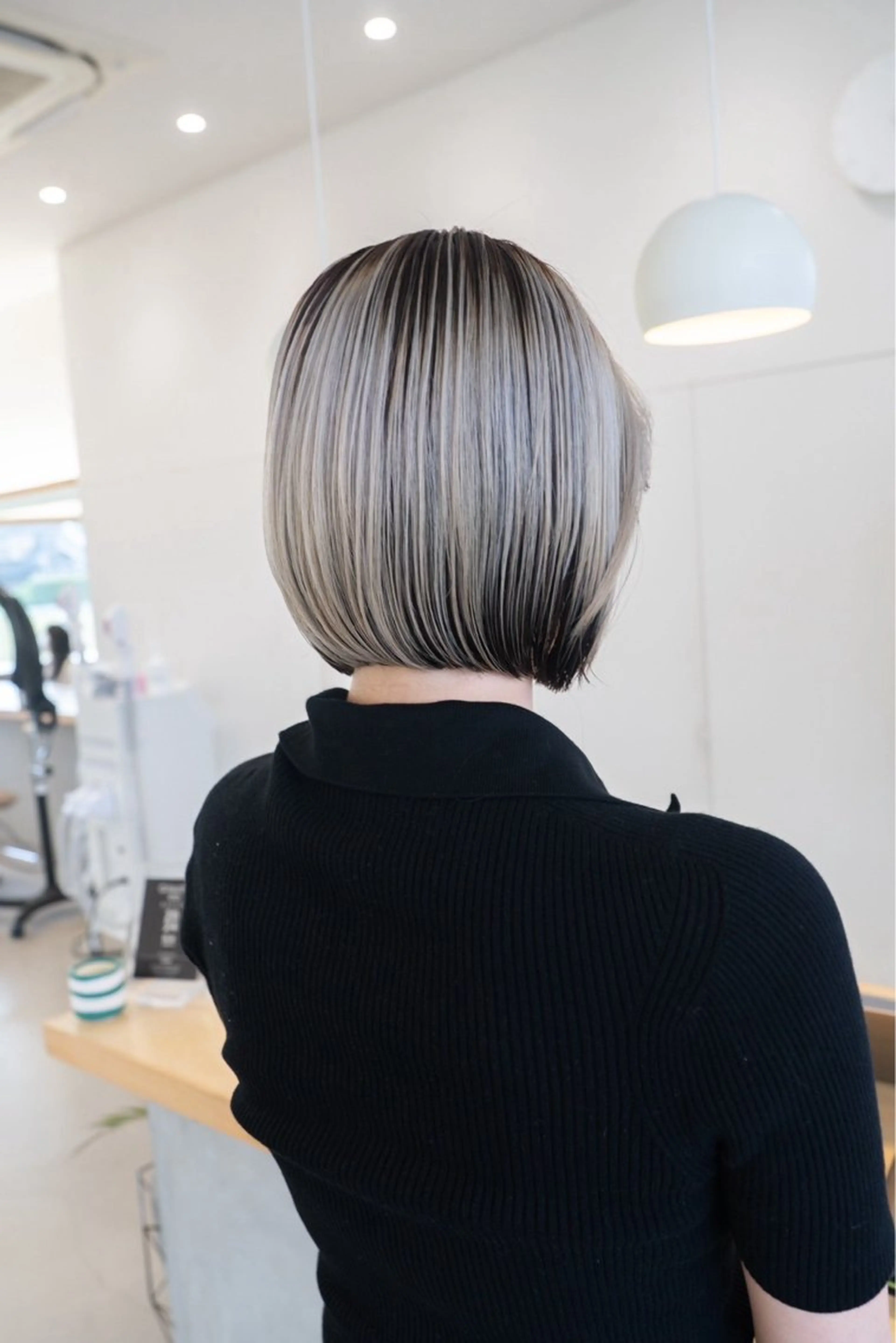 ショート カット ヘアカラー トリートメント 瀬長なおみ U too e'sのヘアスタイル