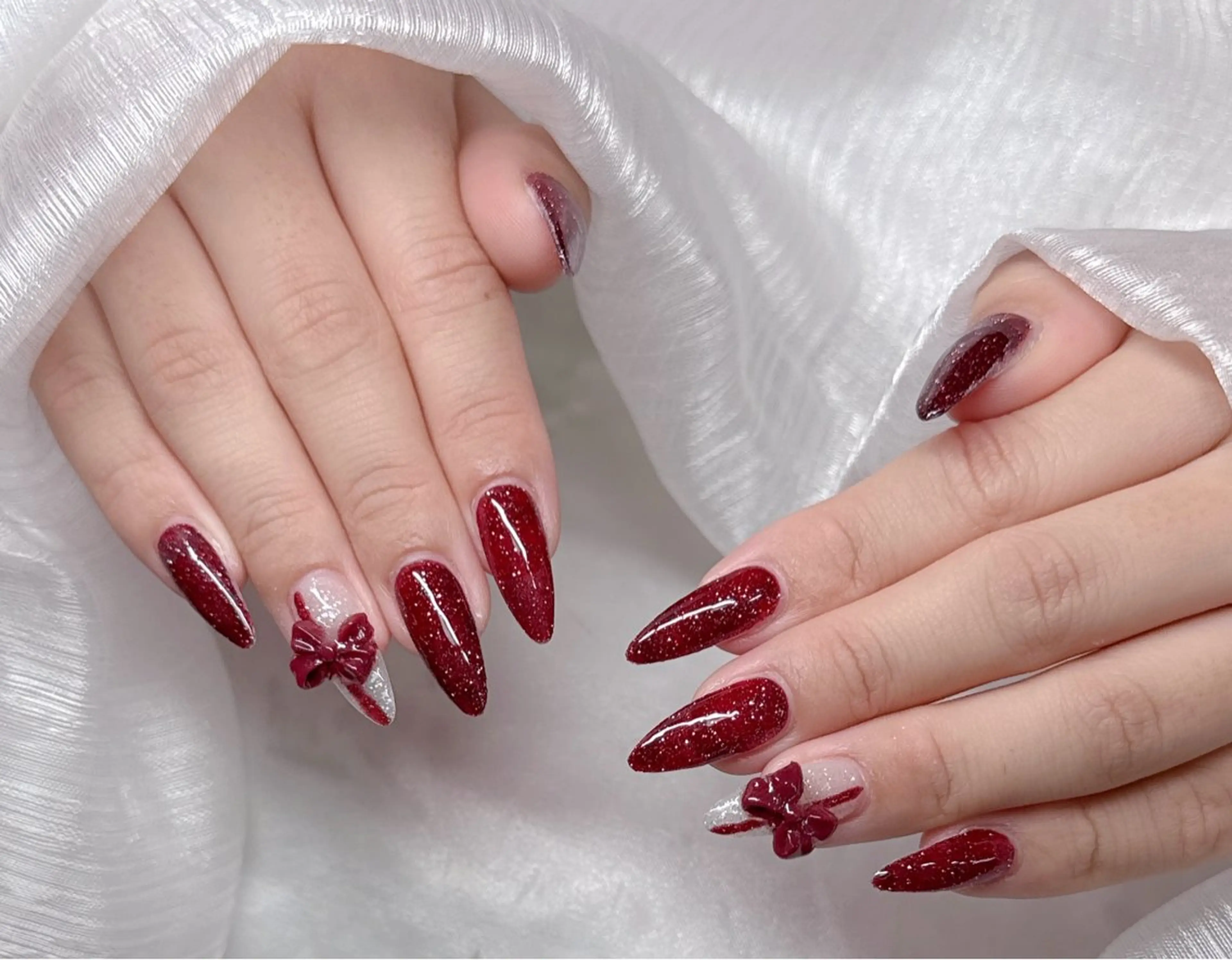 ネイル オーロラネイル チークネイル 長さ出し フットネイル フレンチネイル ハンドネイル Lee Ainのネイルデザイン