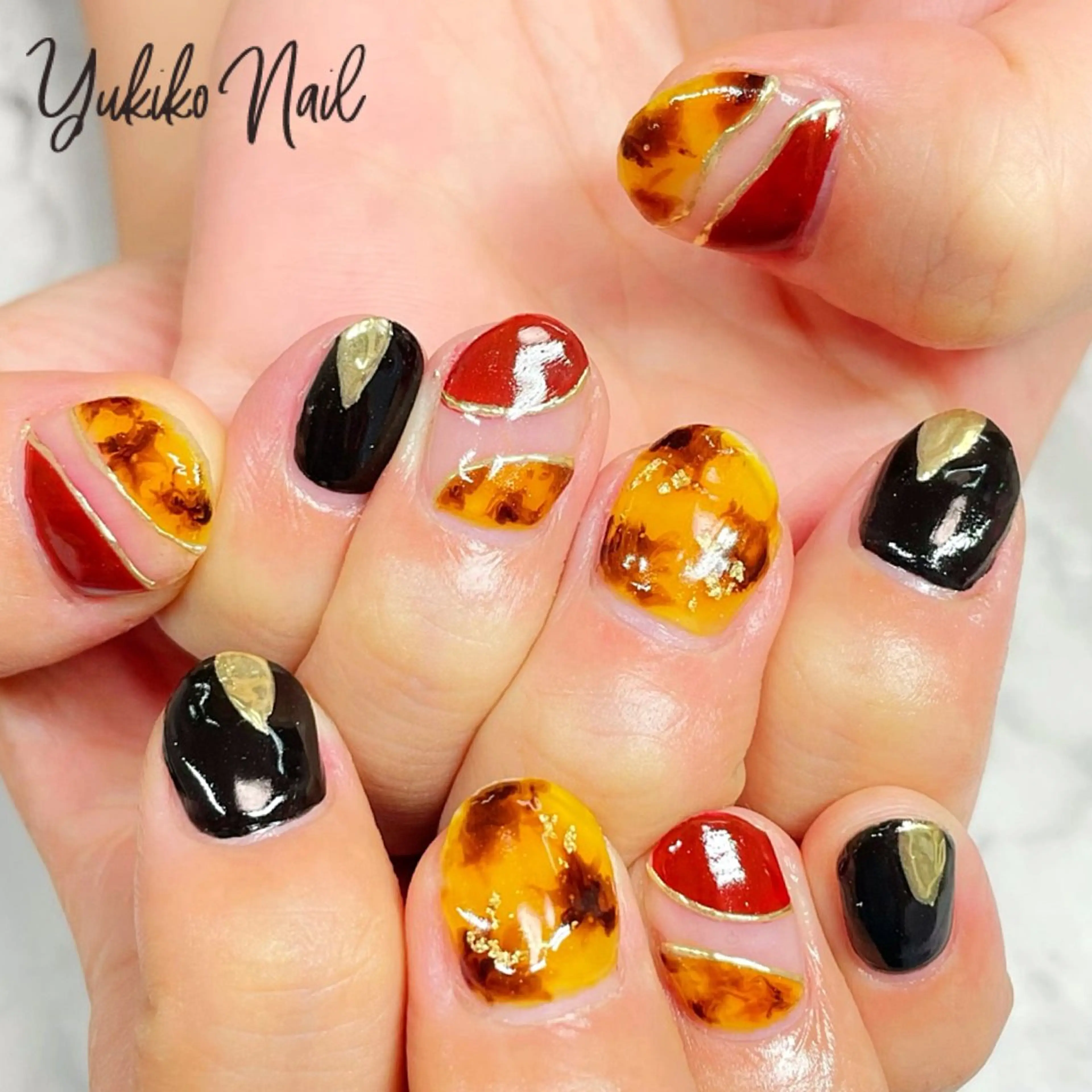 ネイル べっ甲ネイル ボルドー ハンドネイル ユキコ ネイルのネイルデザイン