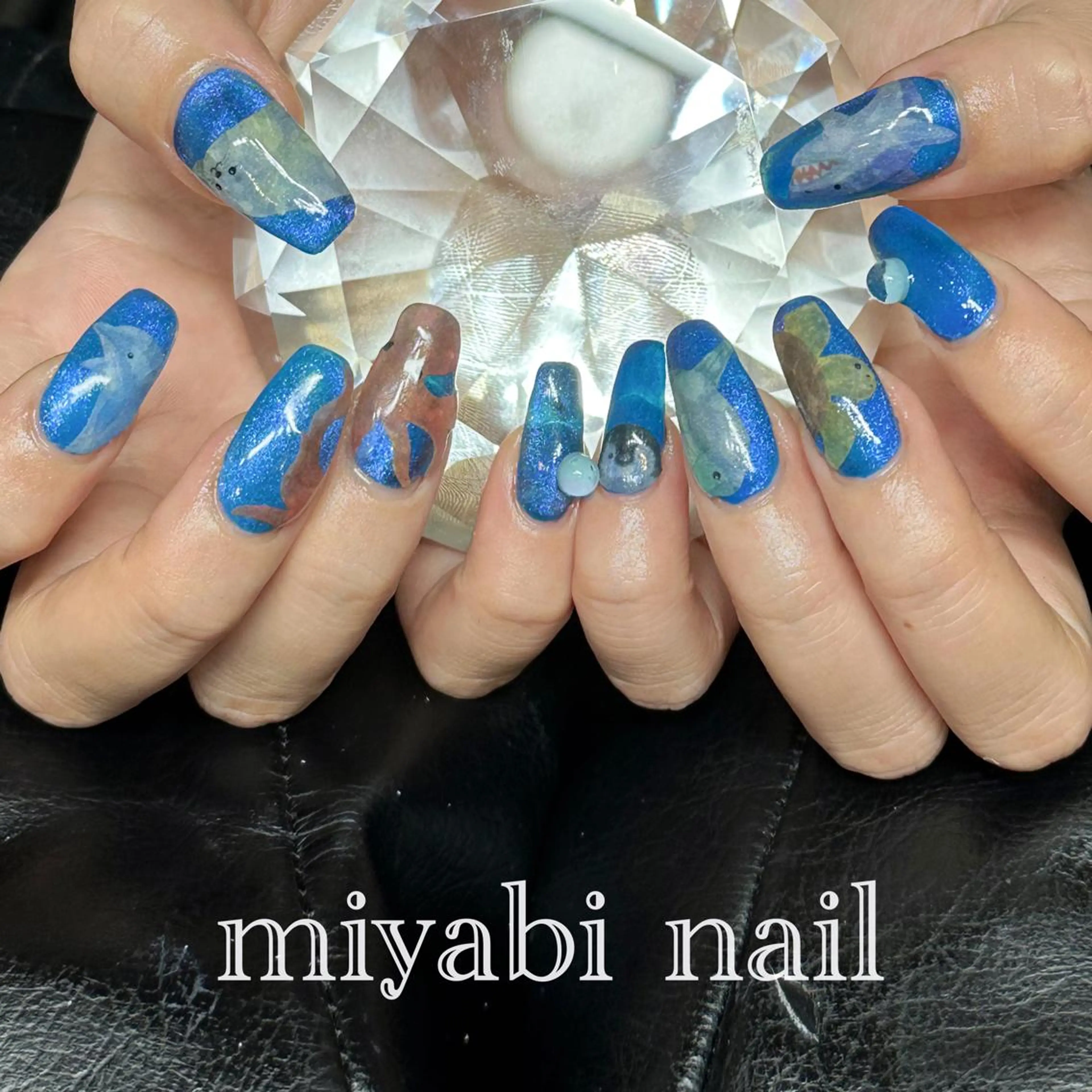ネイル ブルー ジェルネイル キラキラネイル マグネットネイル 持ち込み ハンドネイル miyabi nail 桂川駅近くのネイルデザイン