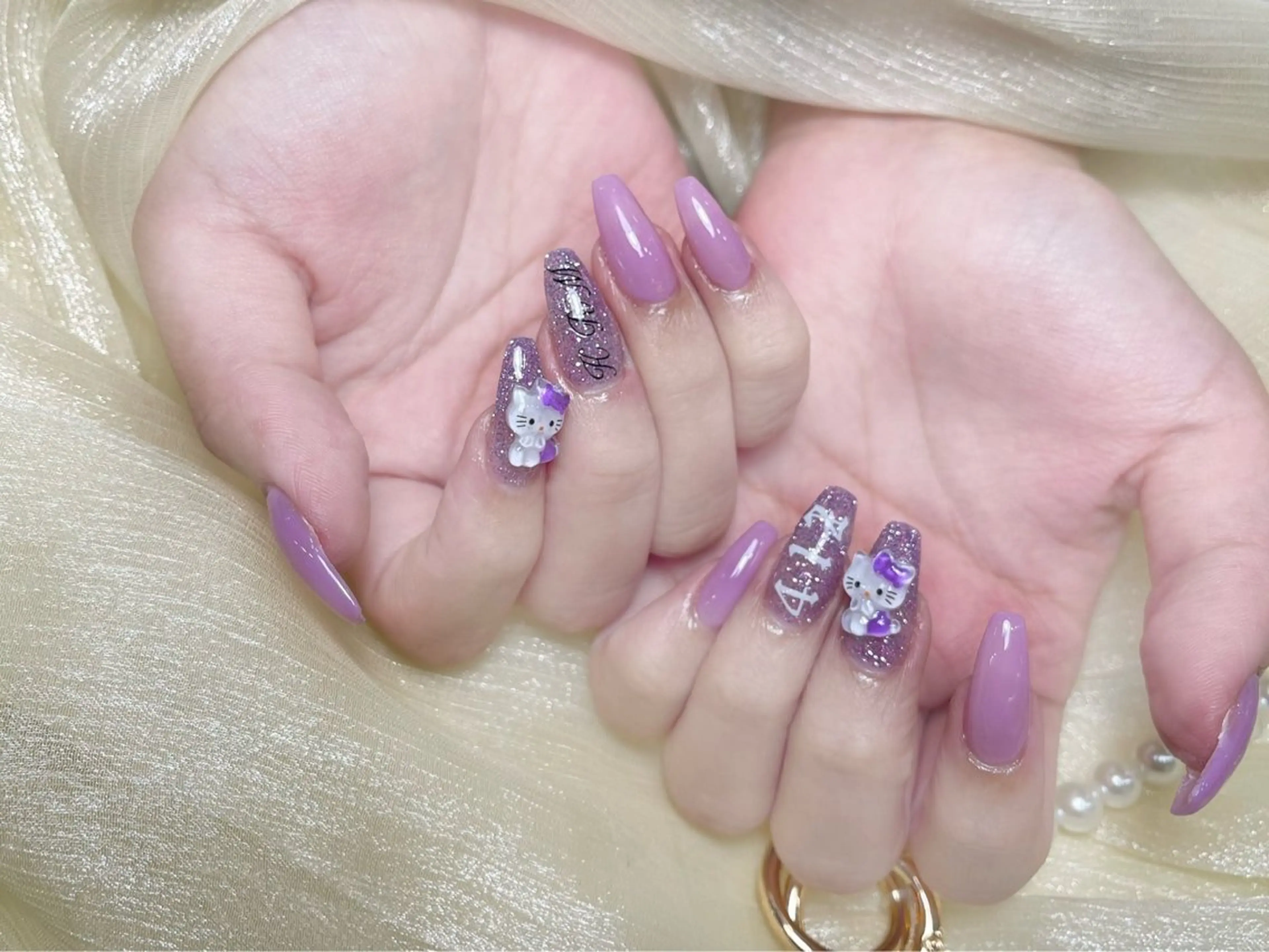 ミディアム ヒエン NAILのネイルデザイン
