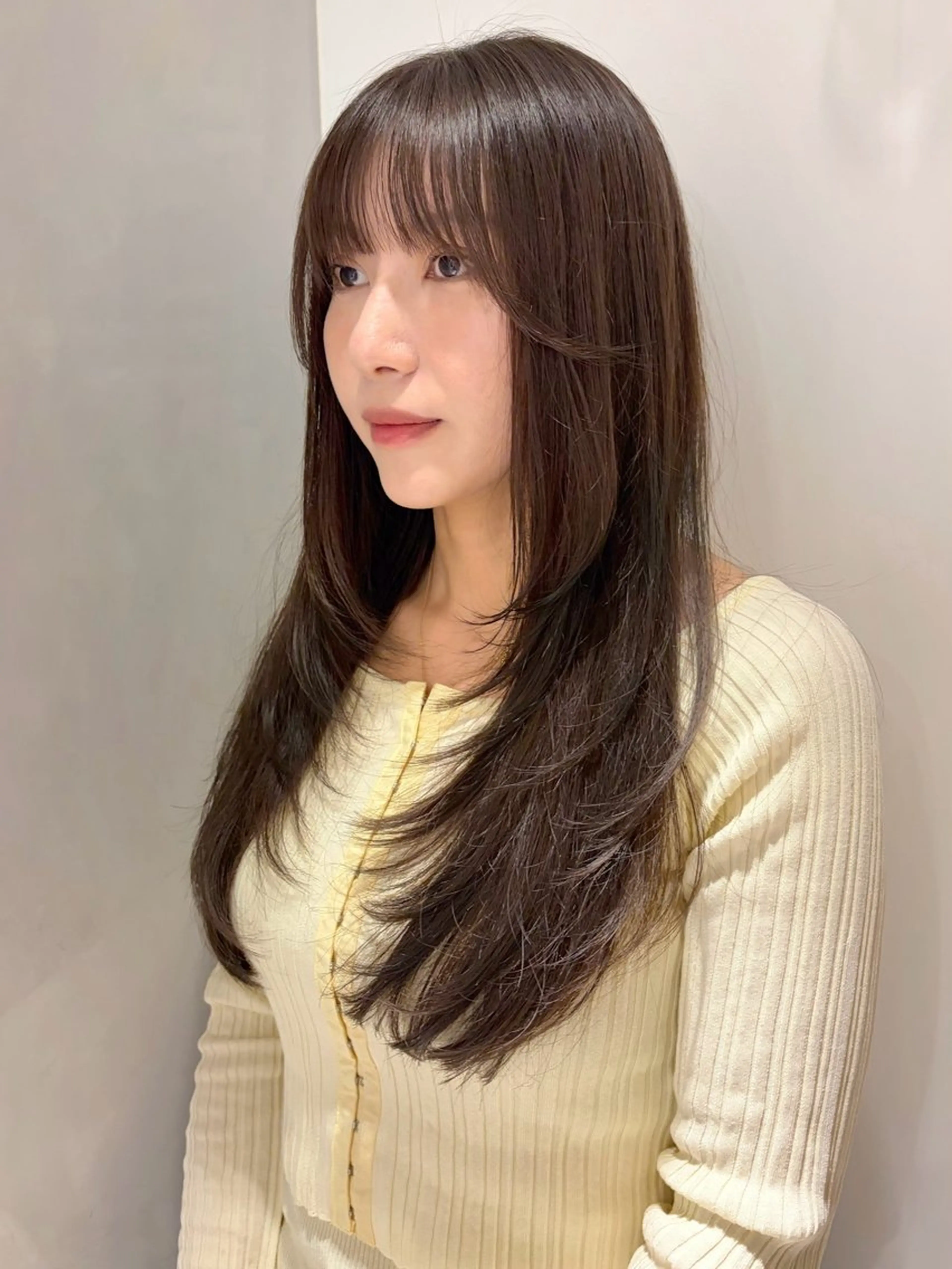 セミロング カラー ブラウンカラー カット ヘアカラー トリートメント -みつま はるな-のヘアスタイル