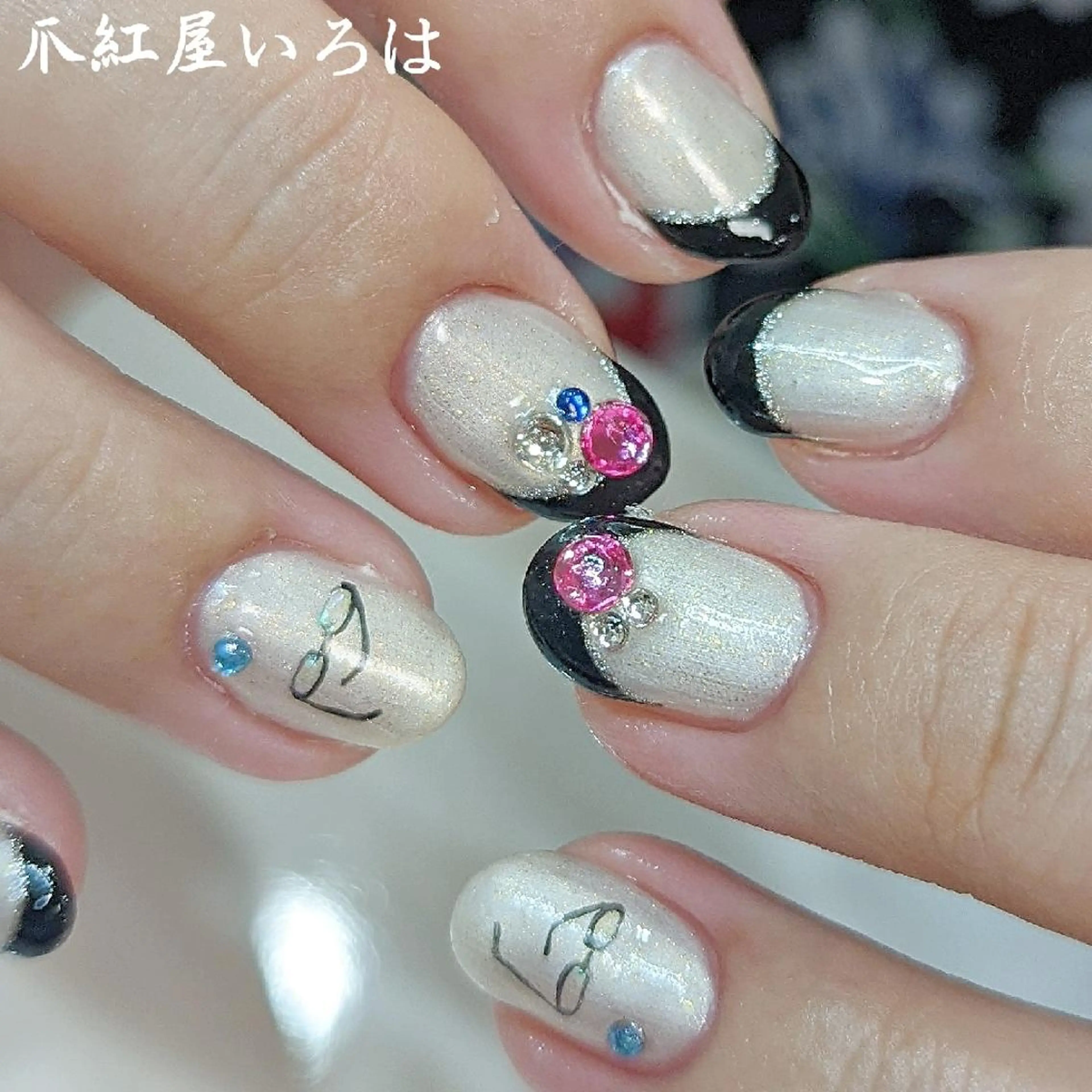 ネイル 爪紅屋 いろはのネイルデザイン