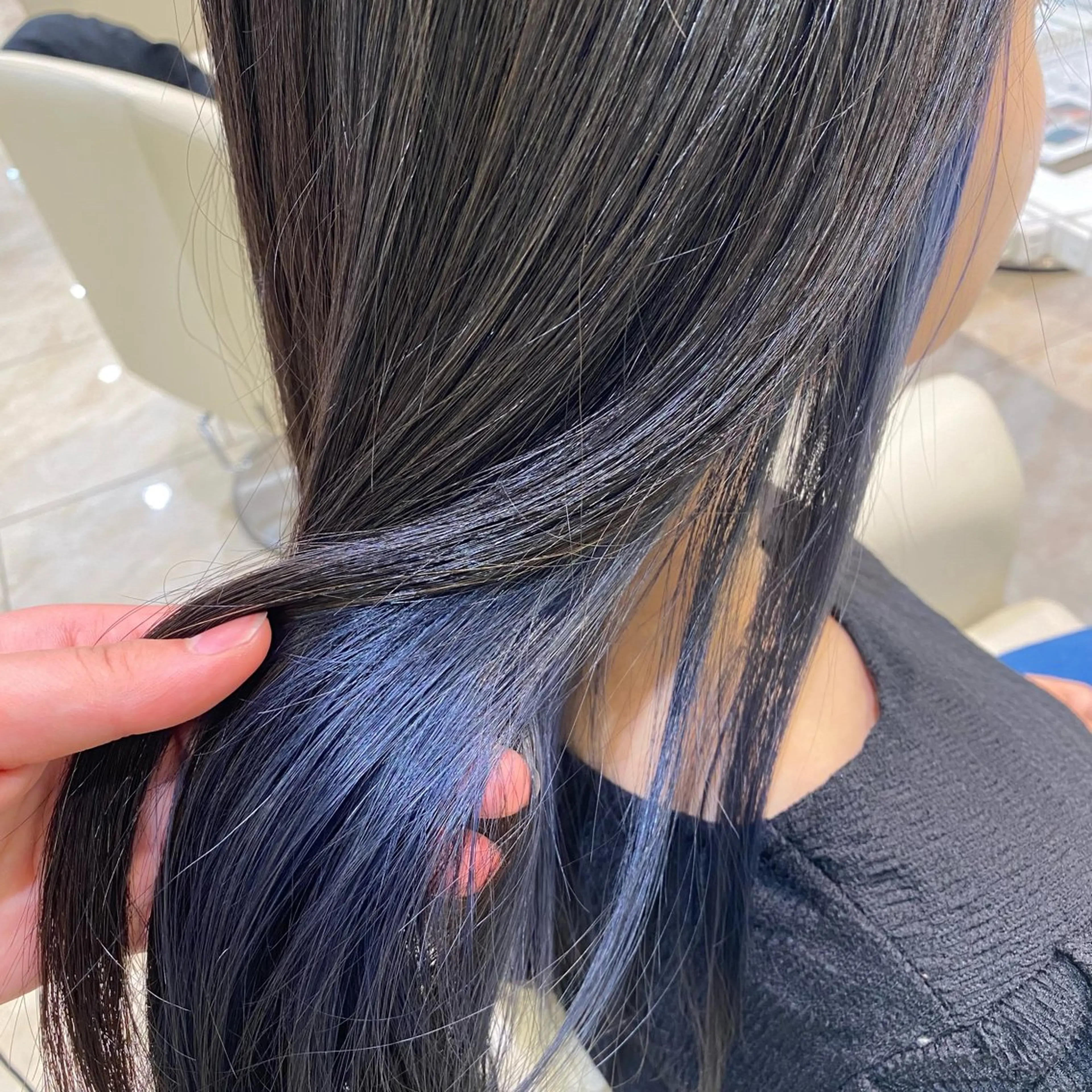 ロング カラー ブルーカラー イヤリングカラー 学生 miho‪𓂃 ANNETTAのヘアスタイル