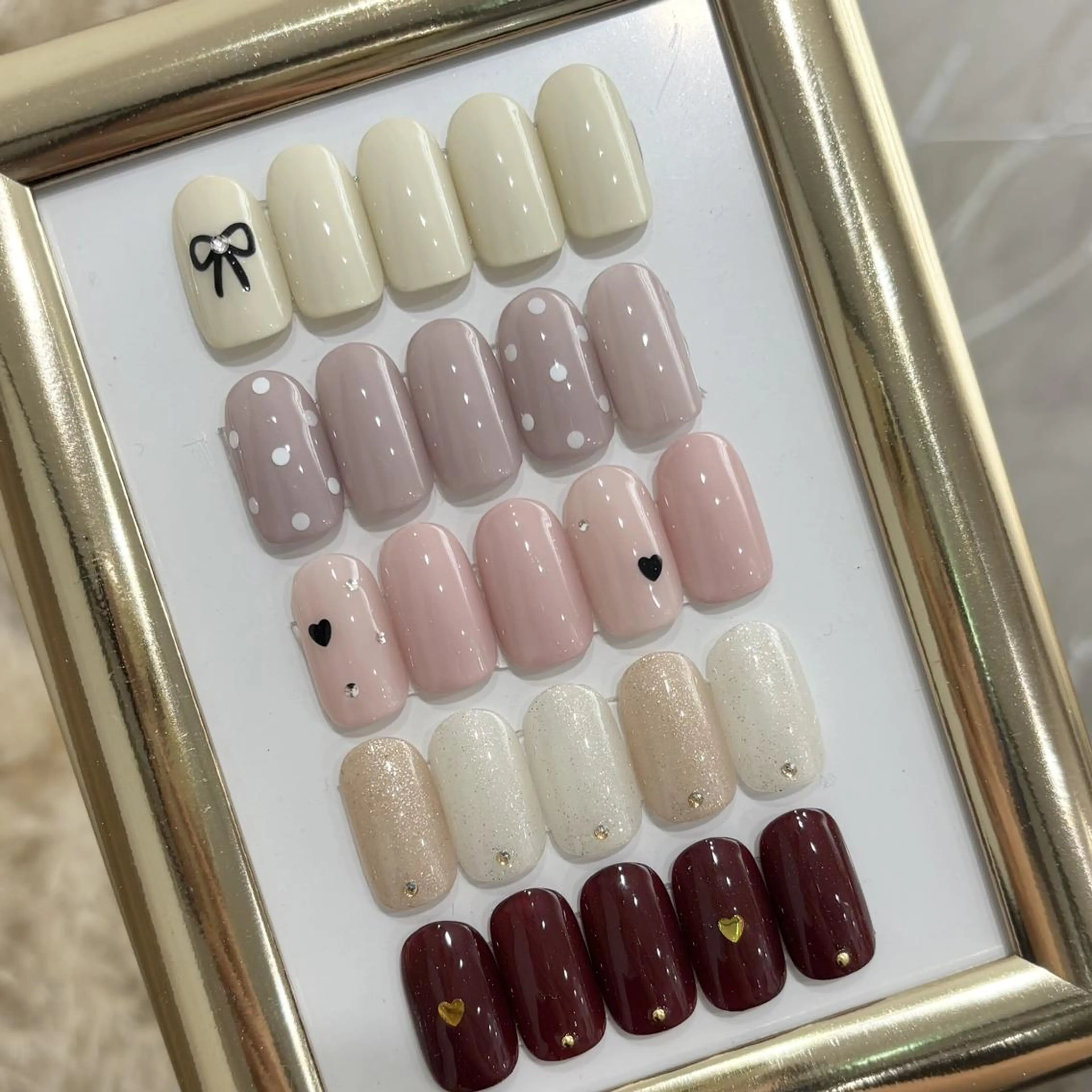 ネイル SHIORI🐈‍⬛ 韓国⌇ワンホンネイルのネイルデザイン