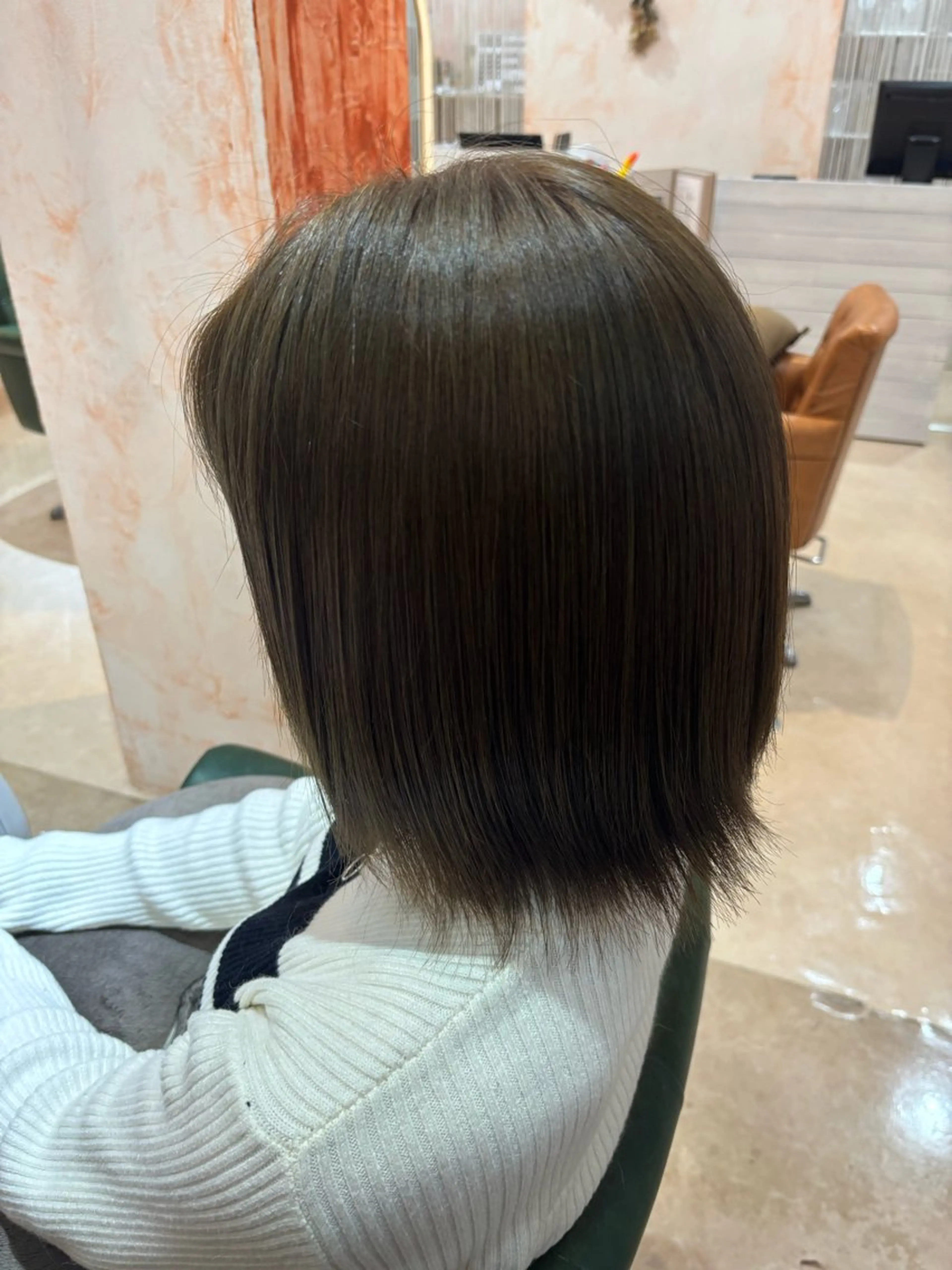 カラー ベージュカラー オリーブベージュ 、 、のヘアスタイル