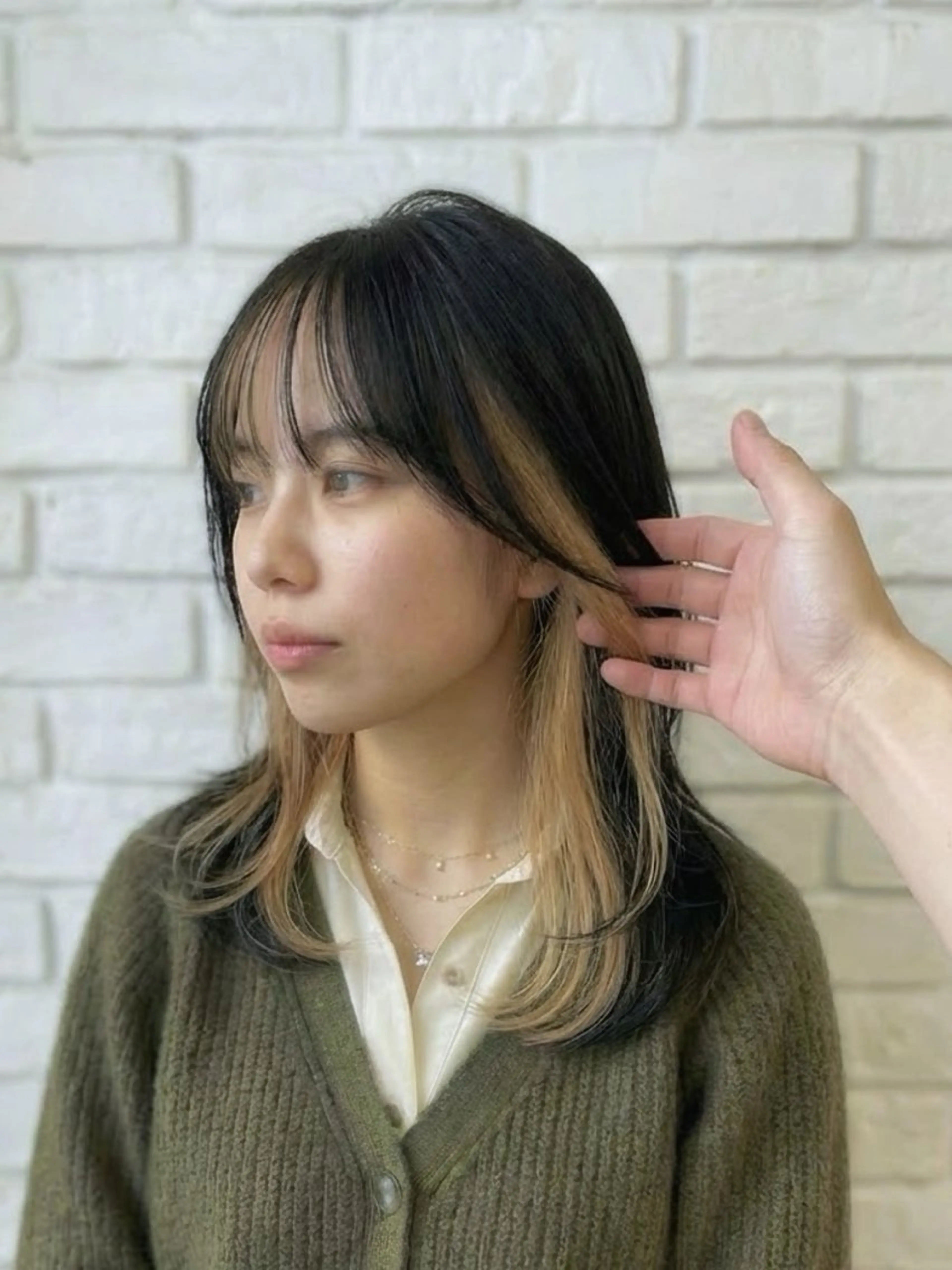 インナーブリーチ＆カラー+シャンプー+トリートメントの写真