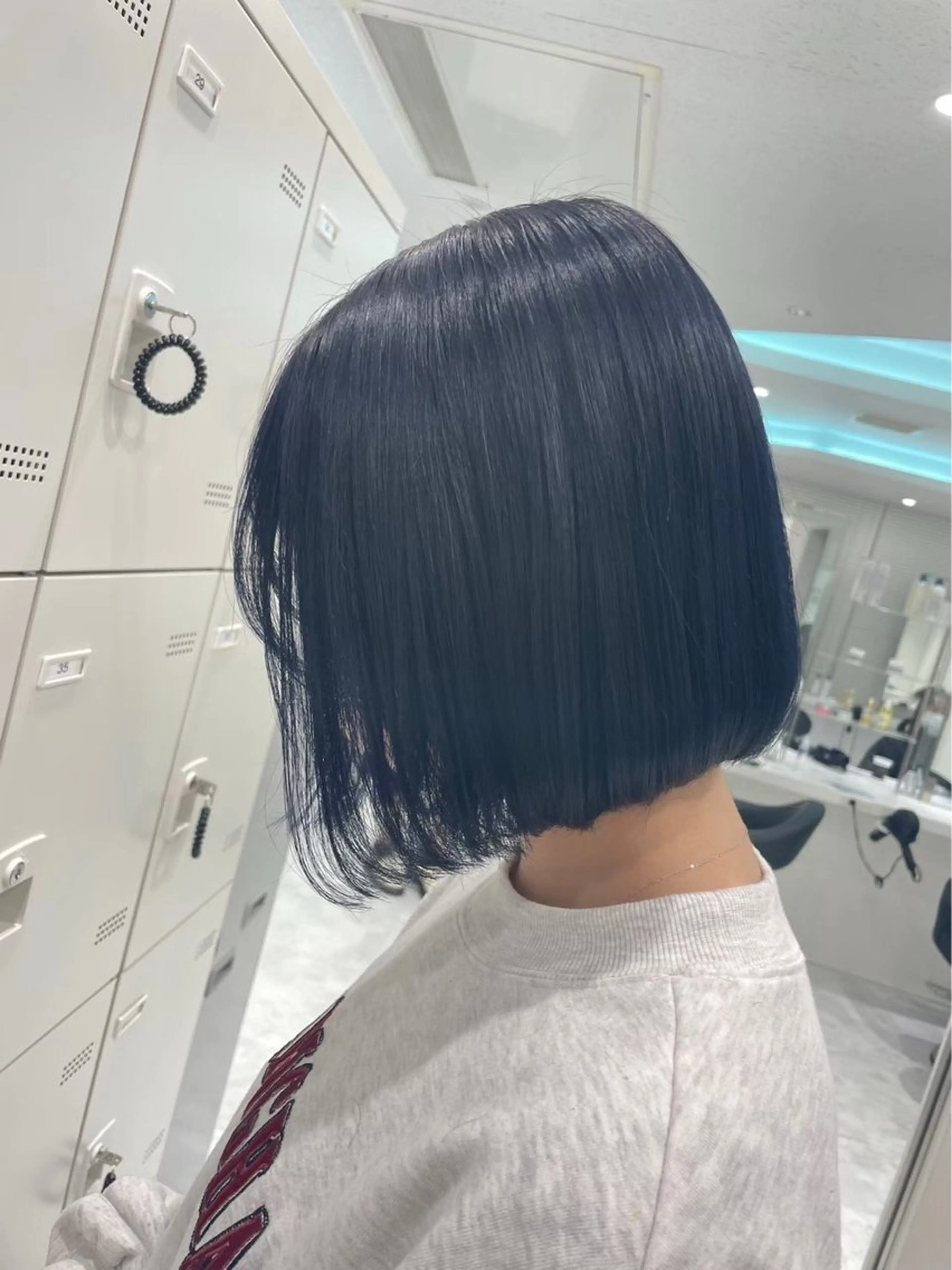 ミディアム カラー 野口 楓華のヘアスタイル