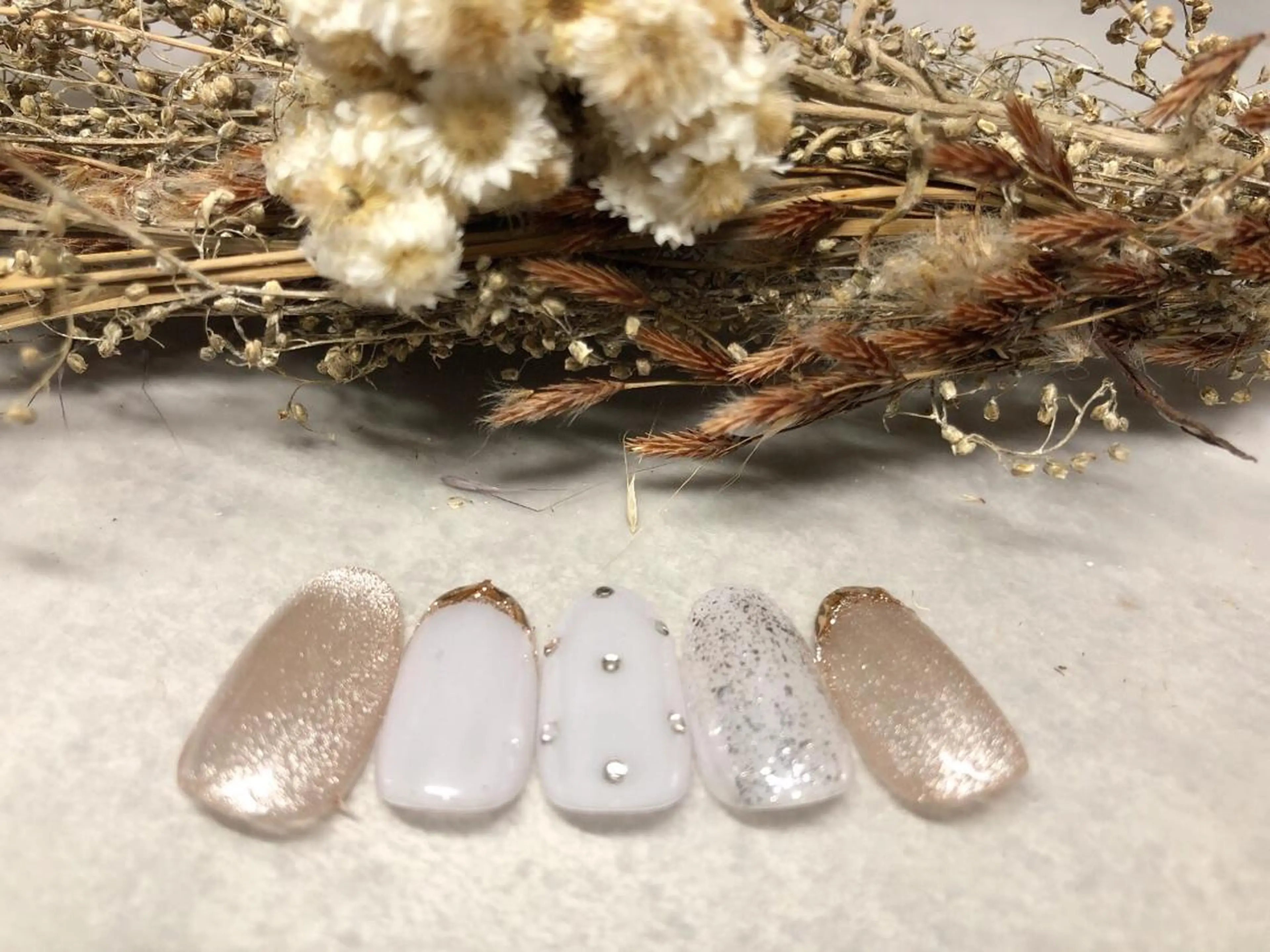 ネイル ジェルネイル 韓国ネイル パラジェル シンプルネイル 冬ネイル ハンドネイル kiki nail &brow二子玉川の眉毛・アイブロウイメージ