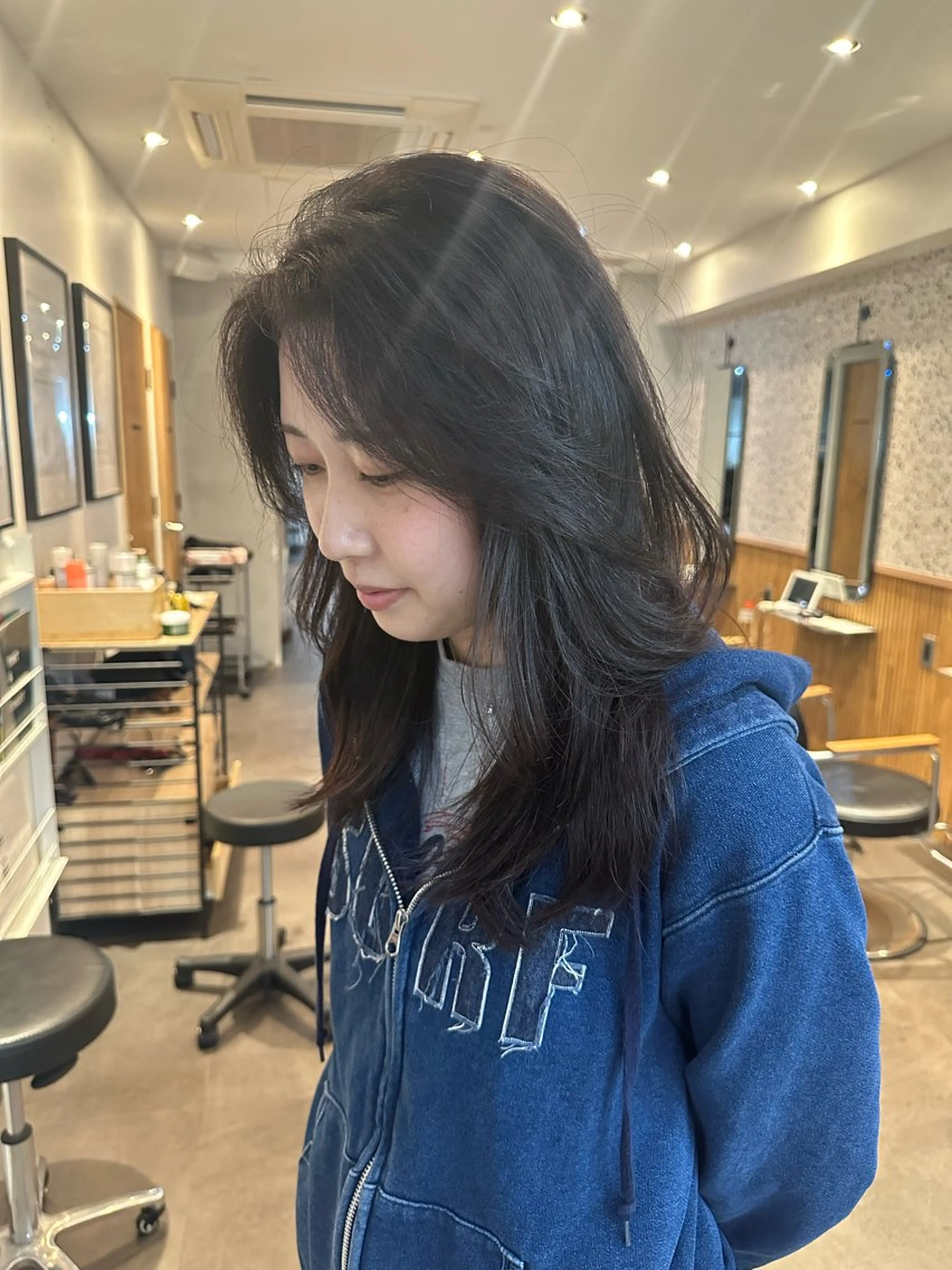 ミディアム ブリーチ・レイヤ ー特化🔥 ちかまるのヘアスタイル