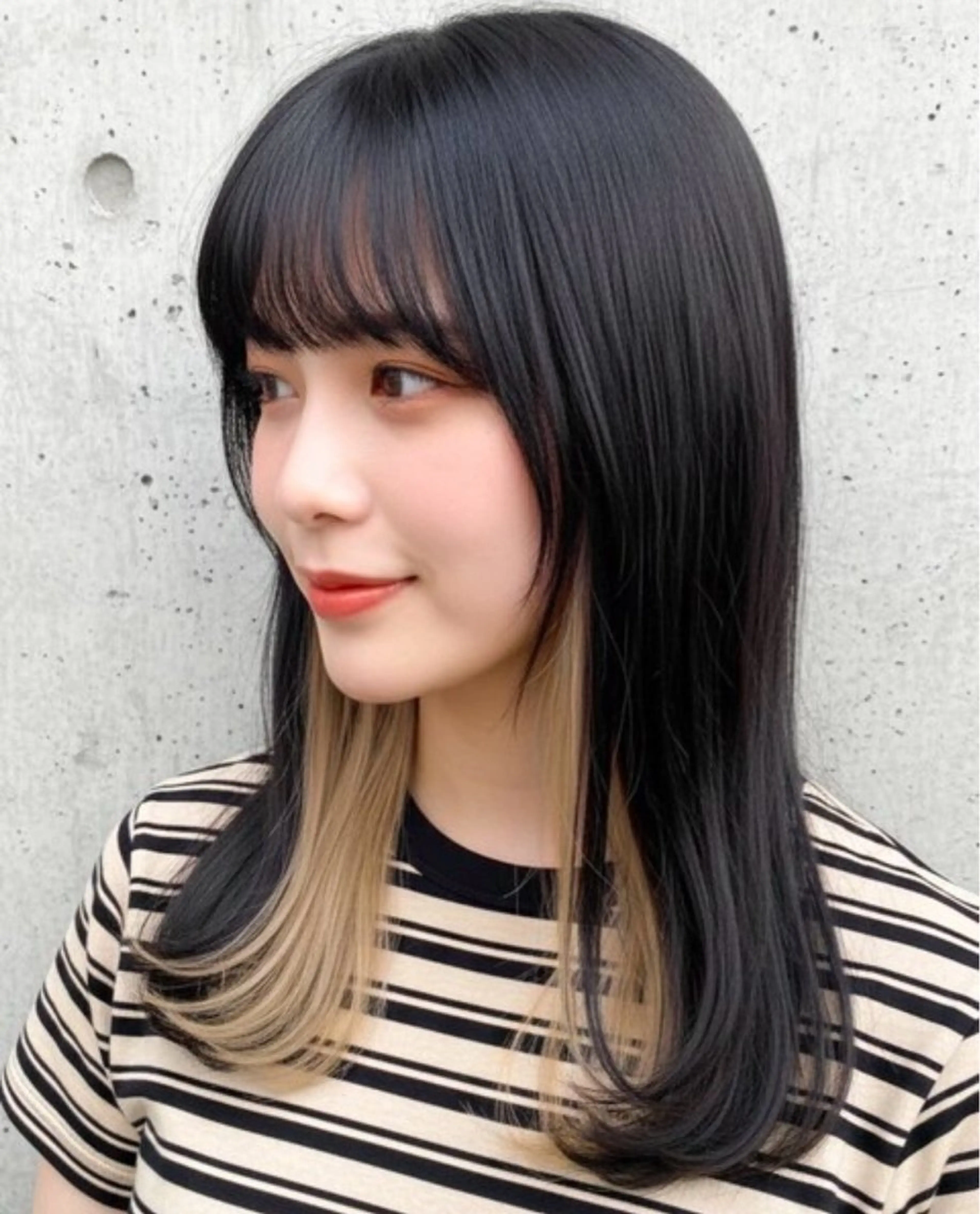 セミロング カラー 町田美容師 mei 🍒 ✨のヘアスタイル