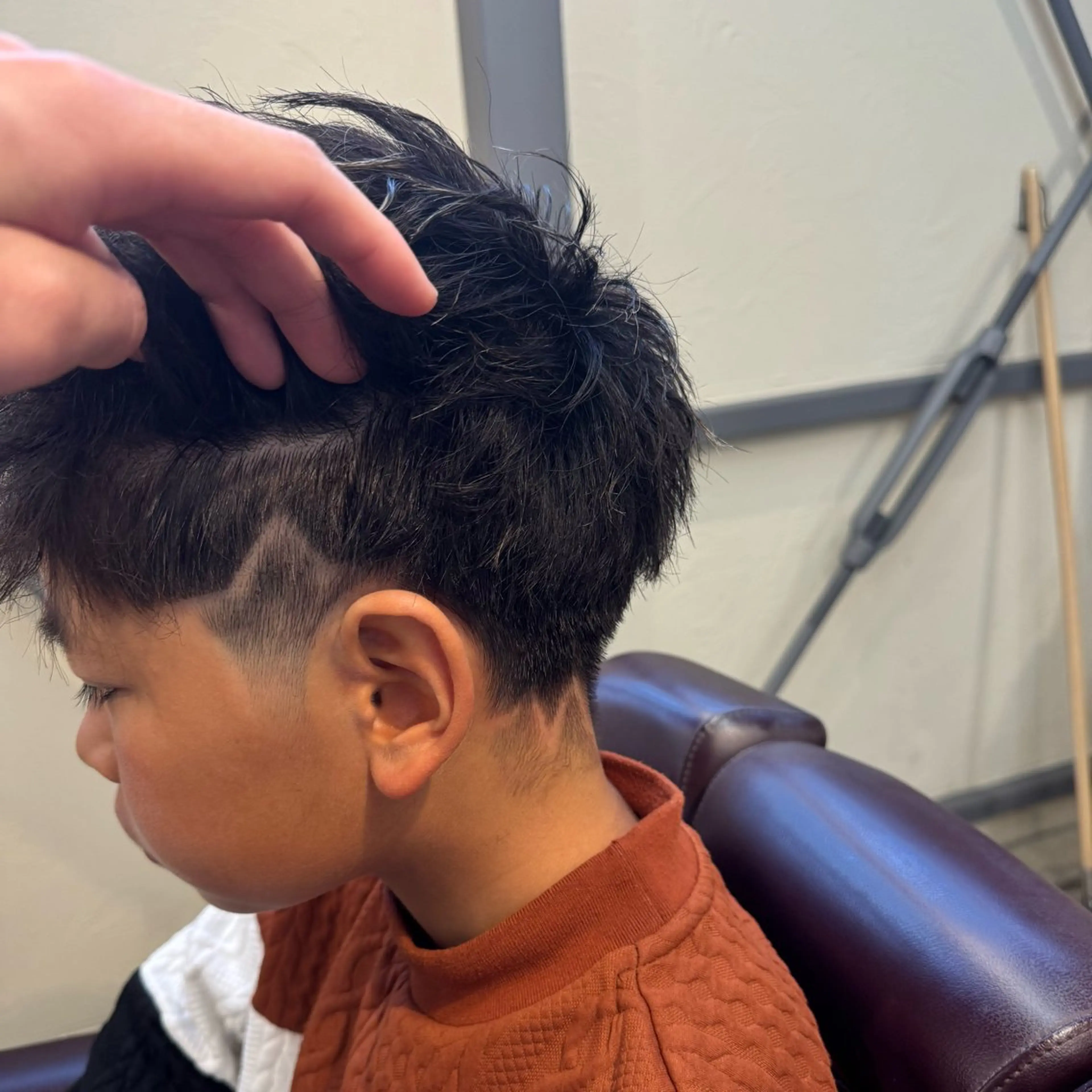 ショート パーマ メンズ キッズ 梅本 淑人のヘアスタイル