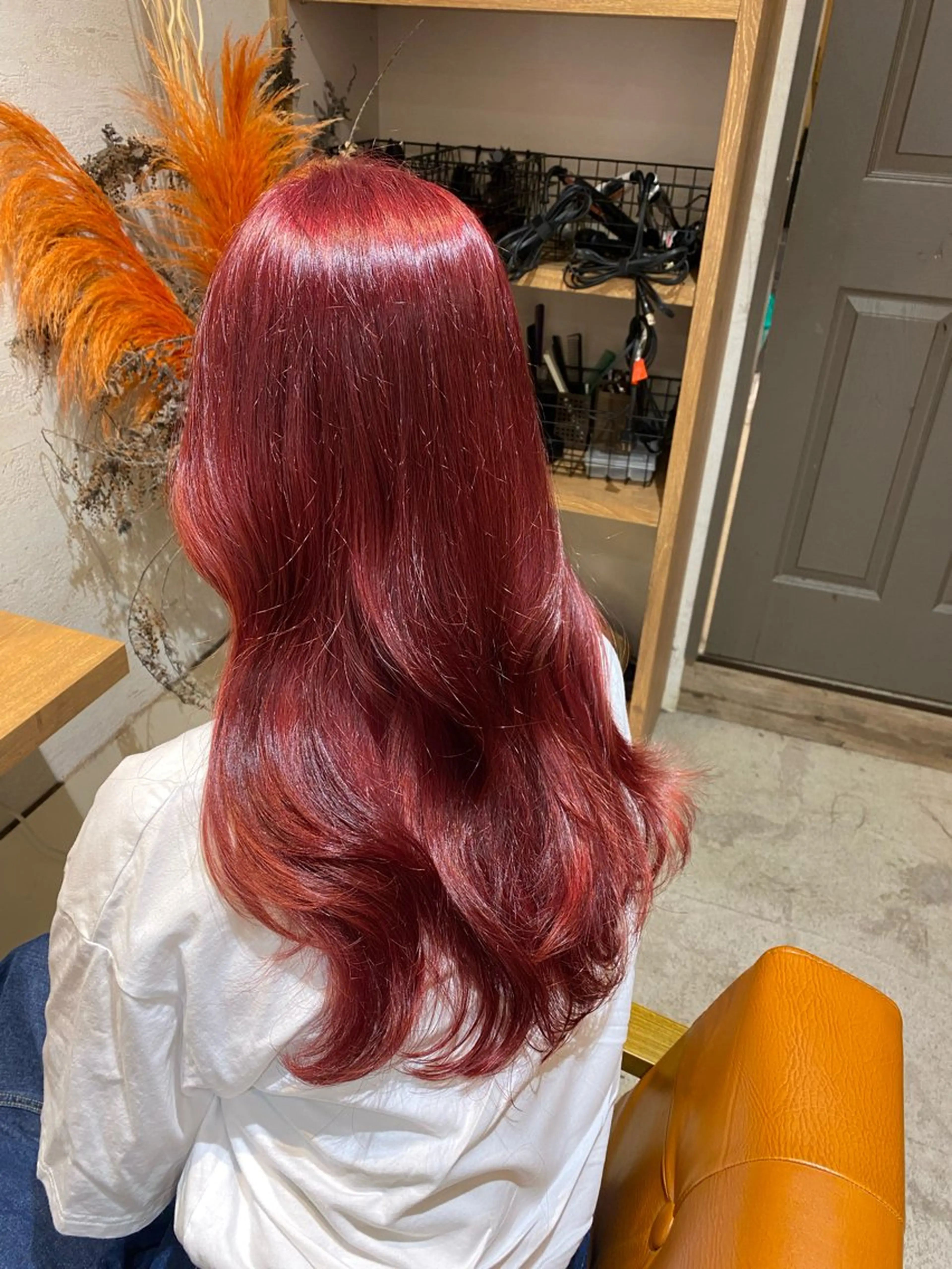 ロング カラー ボルドーカラー レッドカラー まろやかなベージュ 小池春樹のヘアスタイル